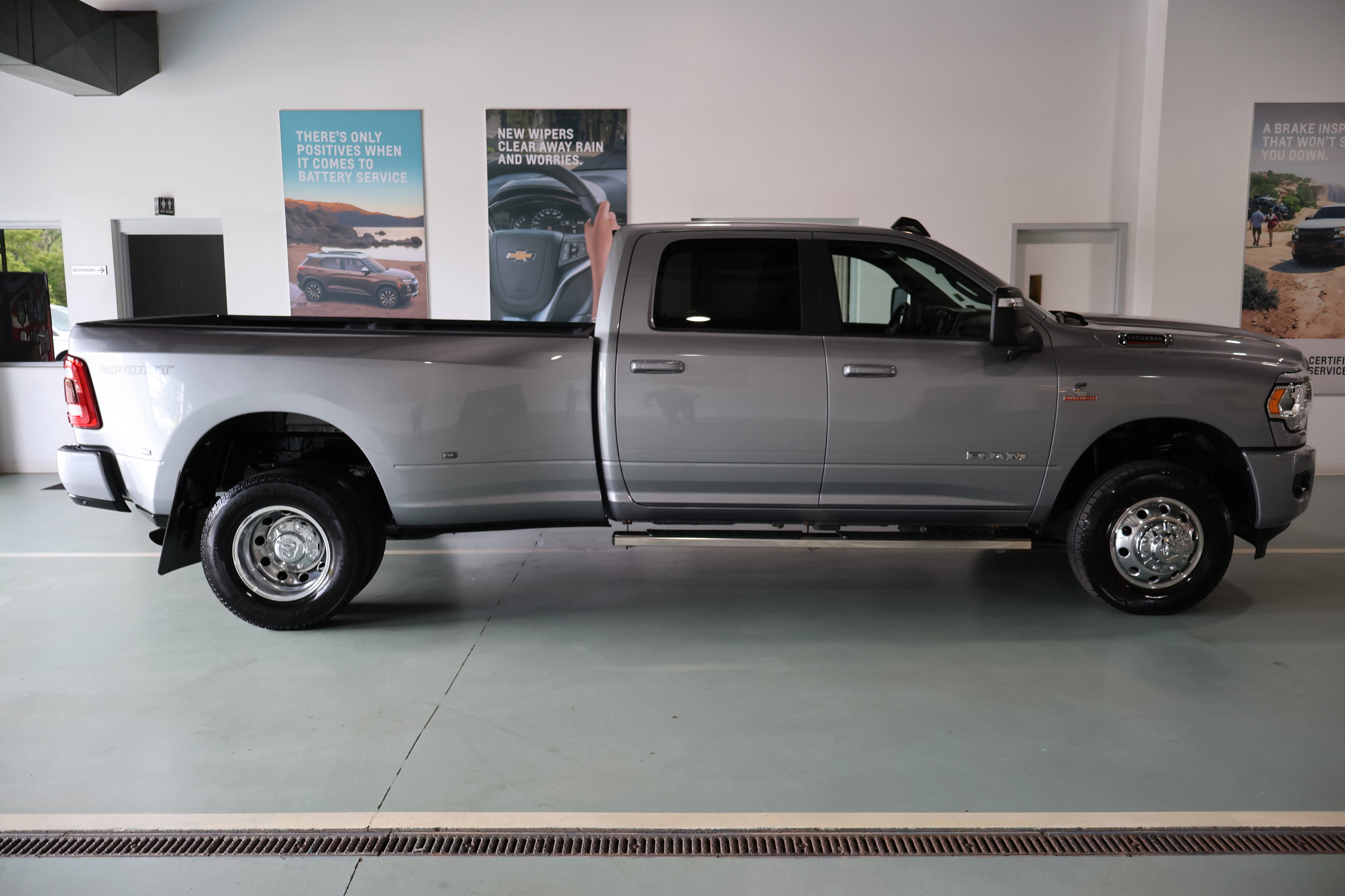 2024 RAM 3500 Big Horn