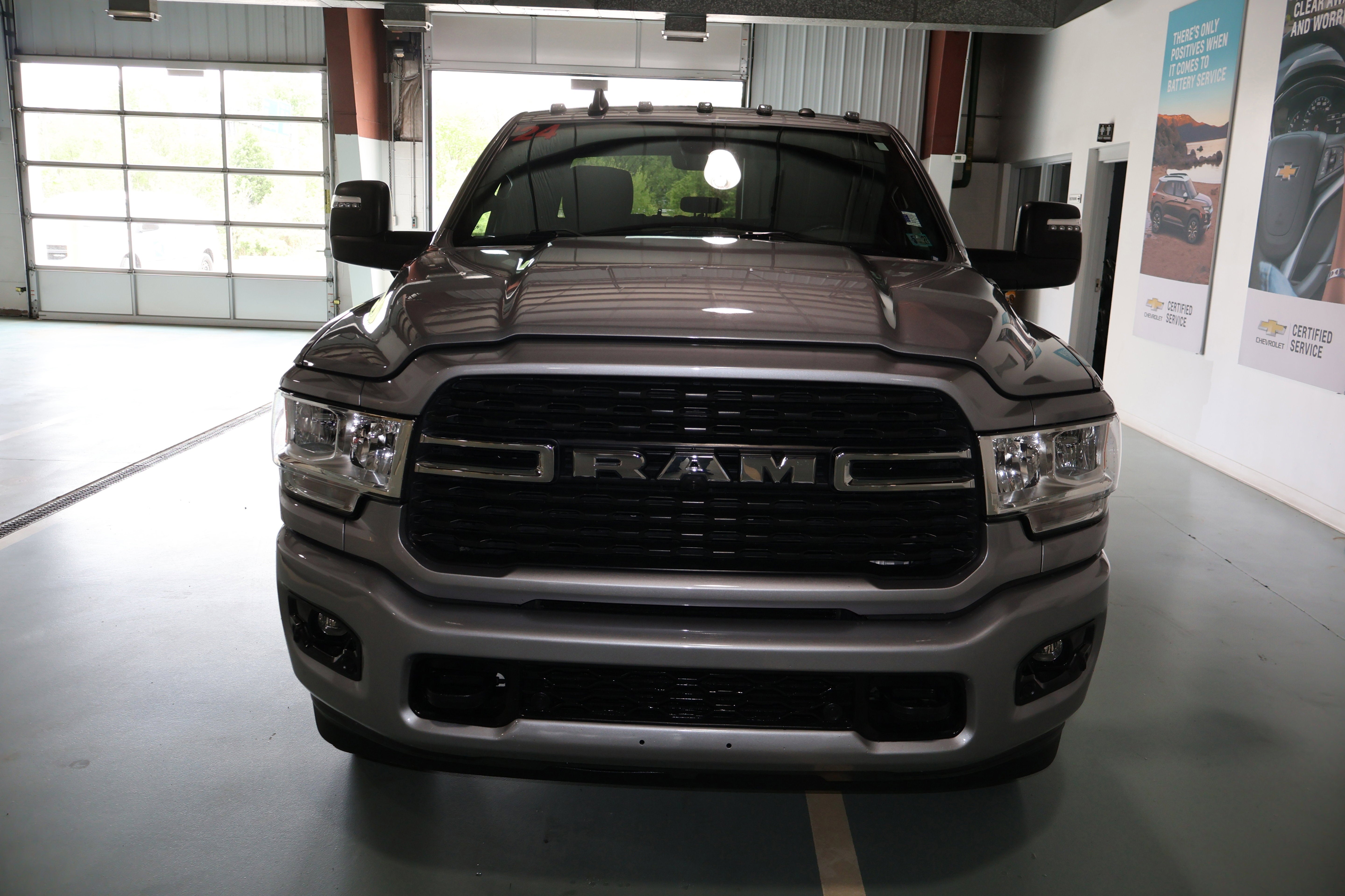 2024 RAM 3500 Big Horn