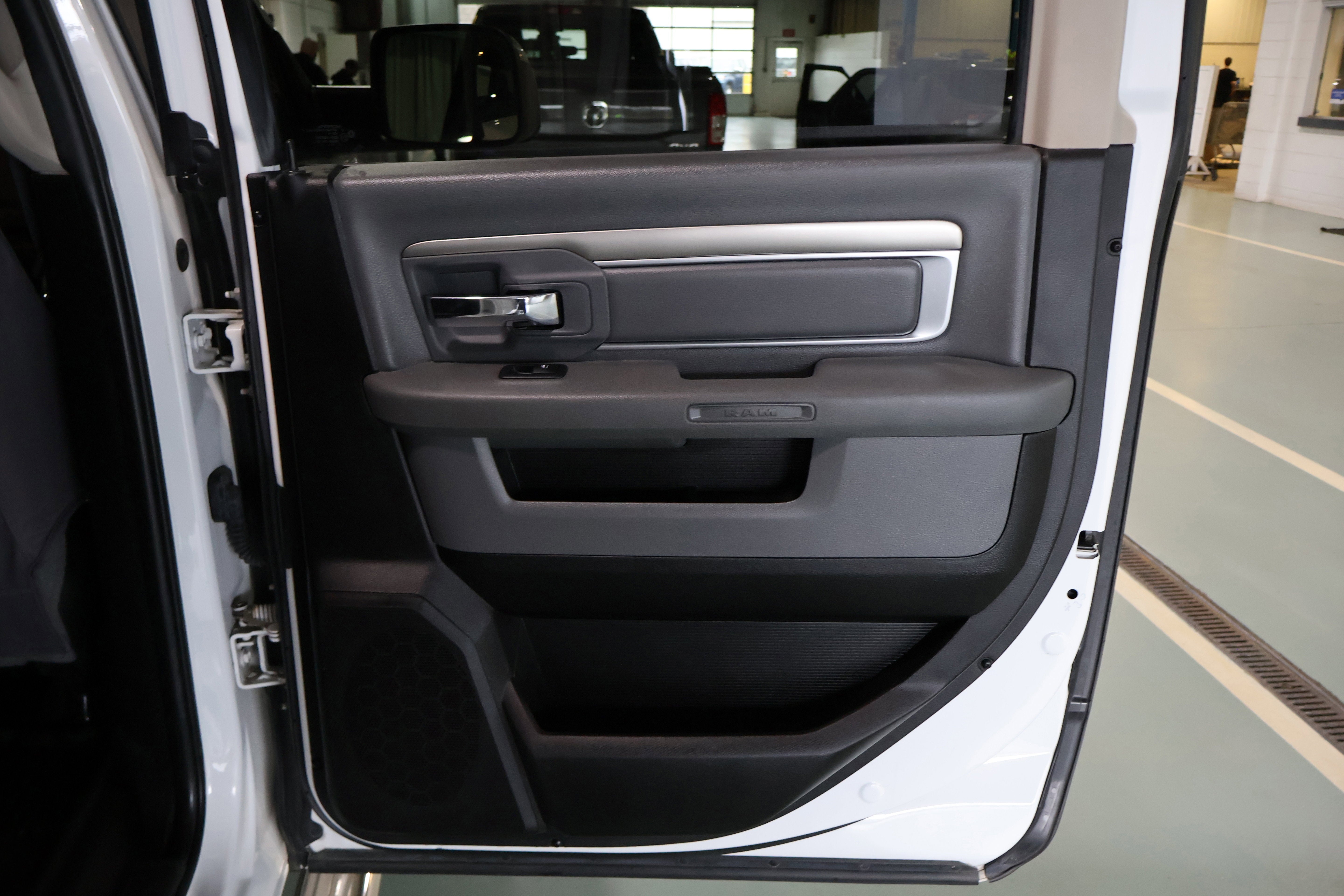 2018 RAM 2500 SLT