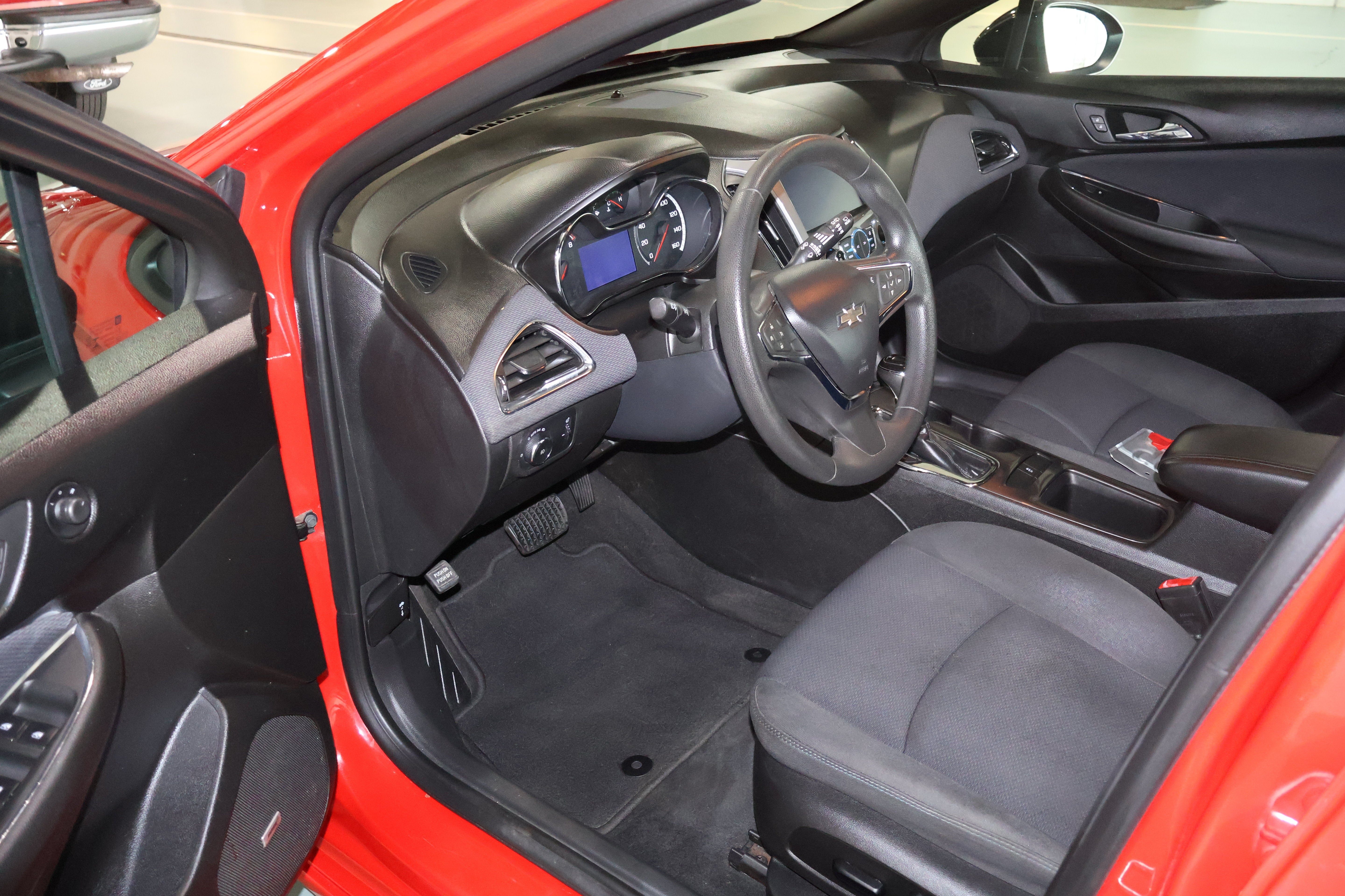 2018 Chevrolet Cruze LT