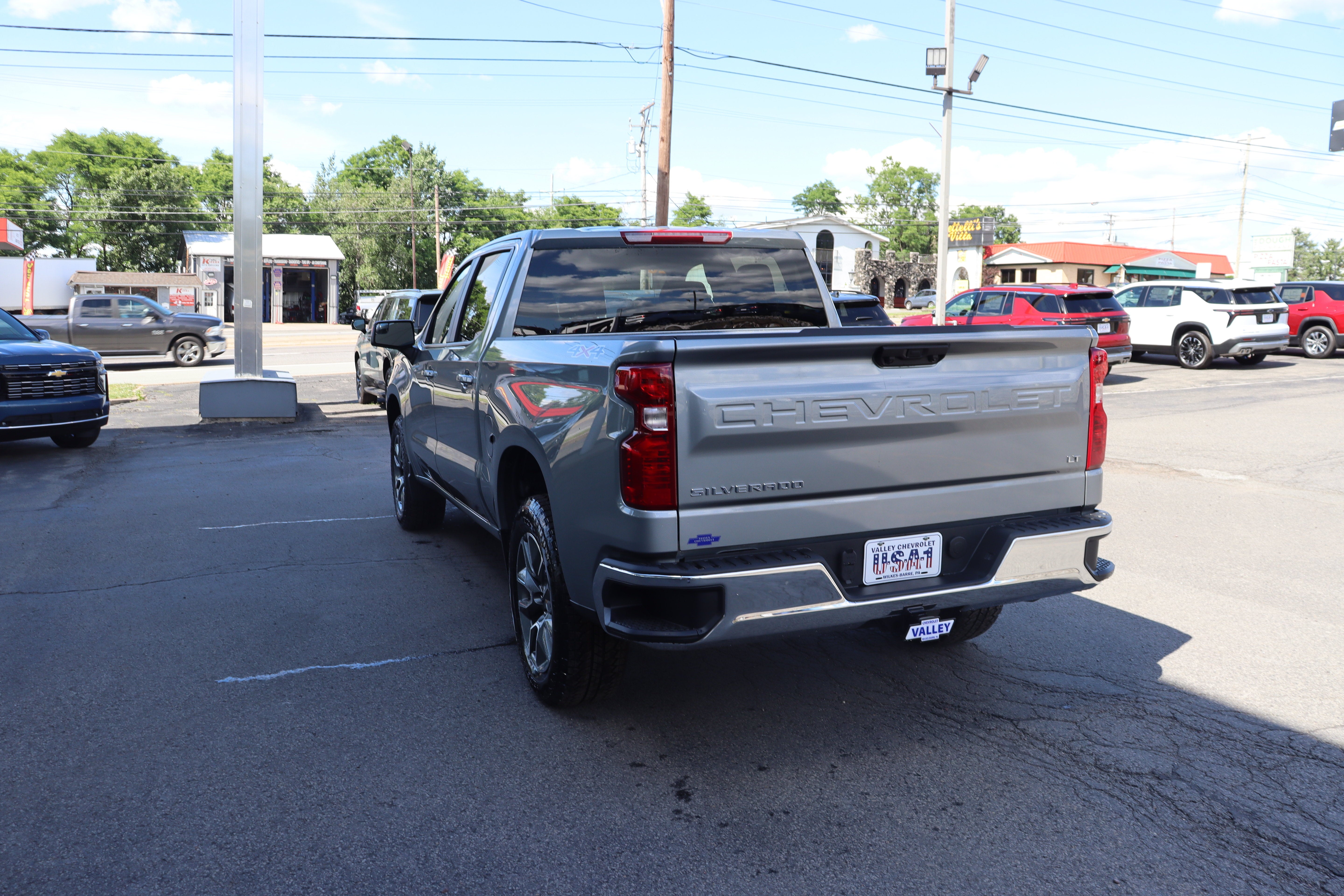 2026 Chevrolet Silverado 1500 LT (2FL)