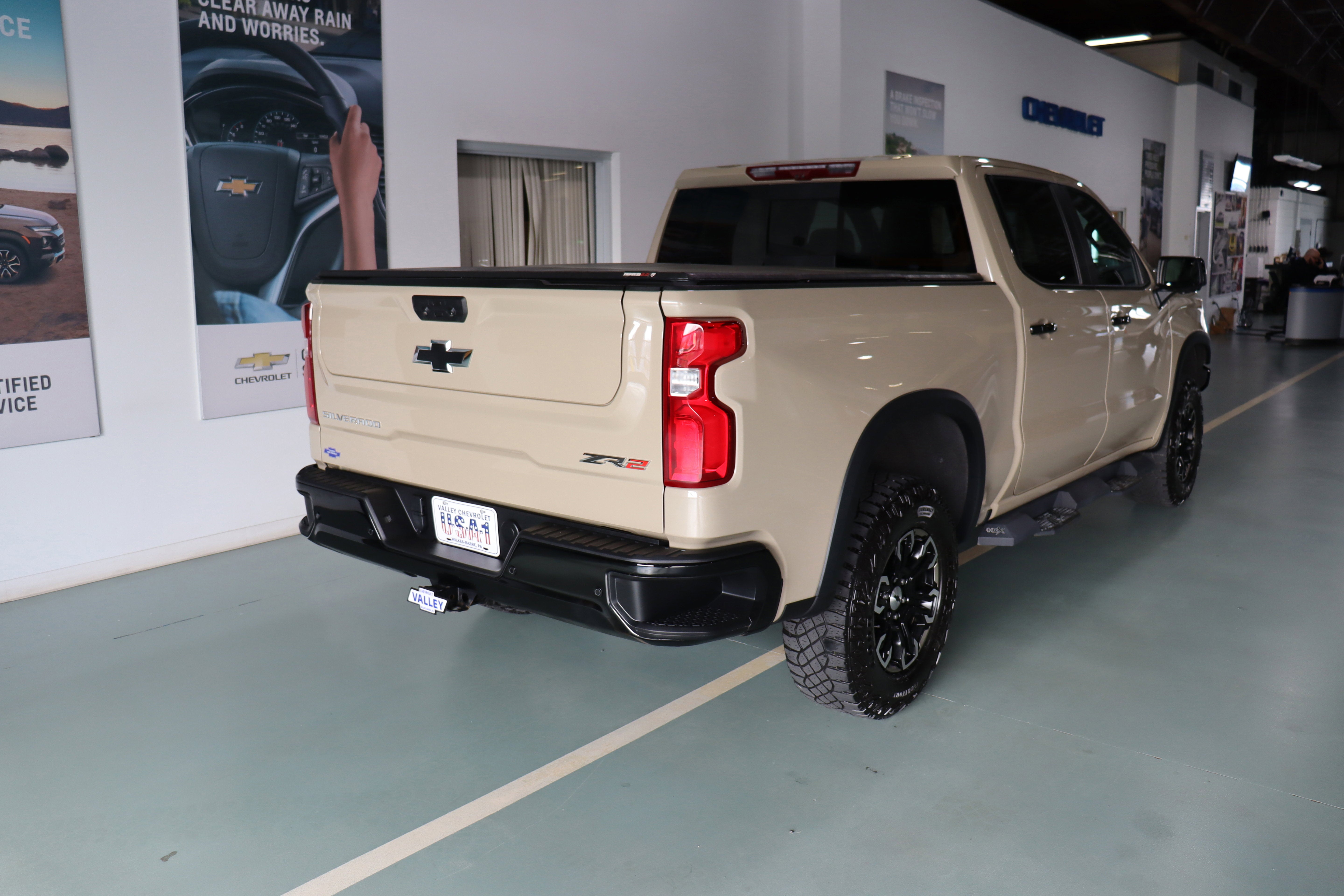 2023 Chevrolet Silverado 1500 ZR2