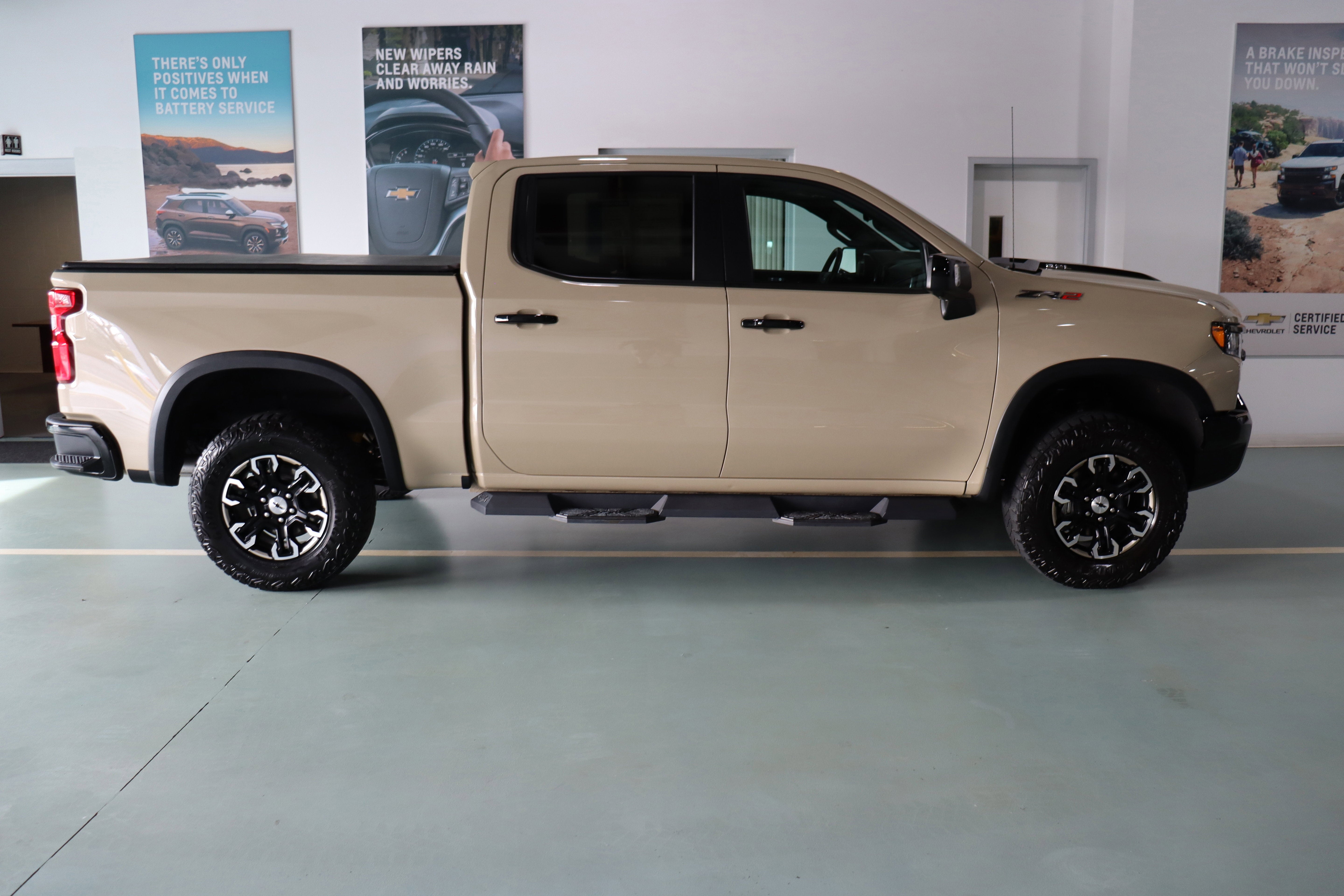 2023 Chevrolet Silverado 1500 ZR2