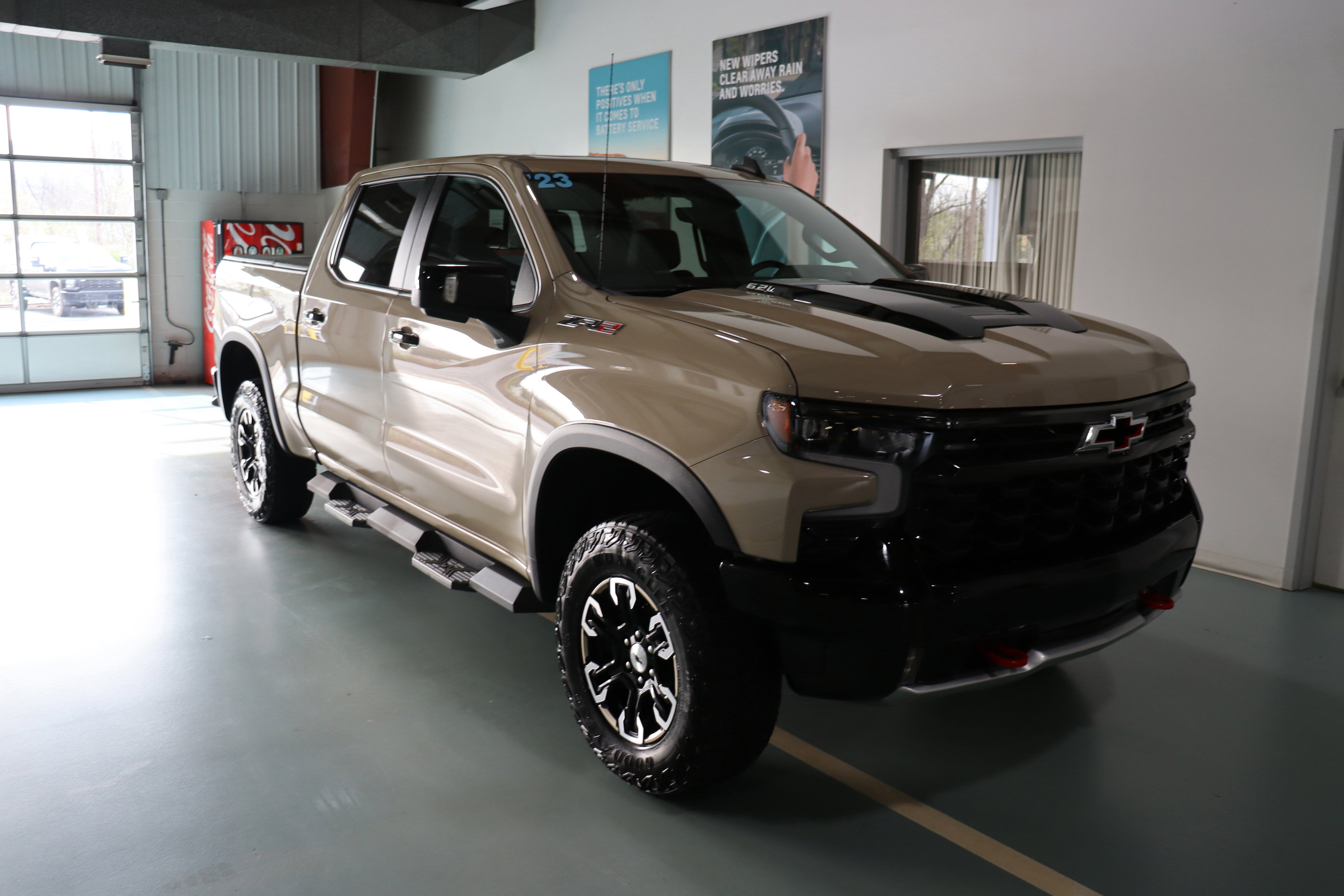 2023 Chevrolet Silverado 1500 ZR2