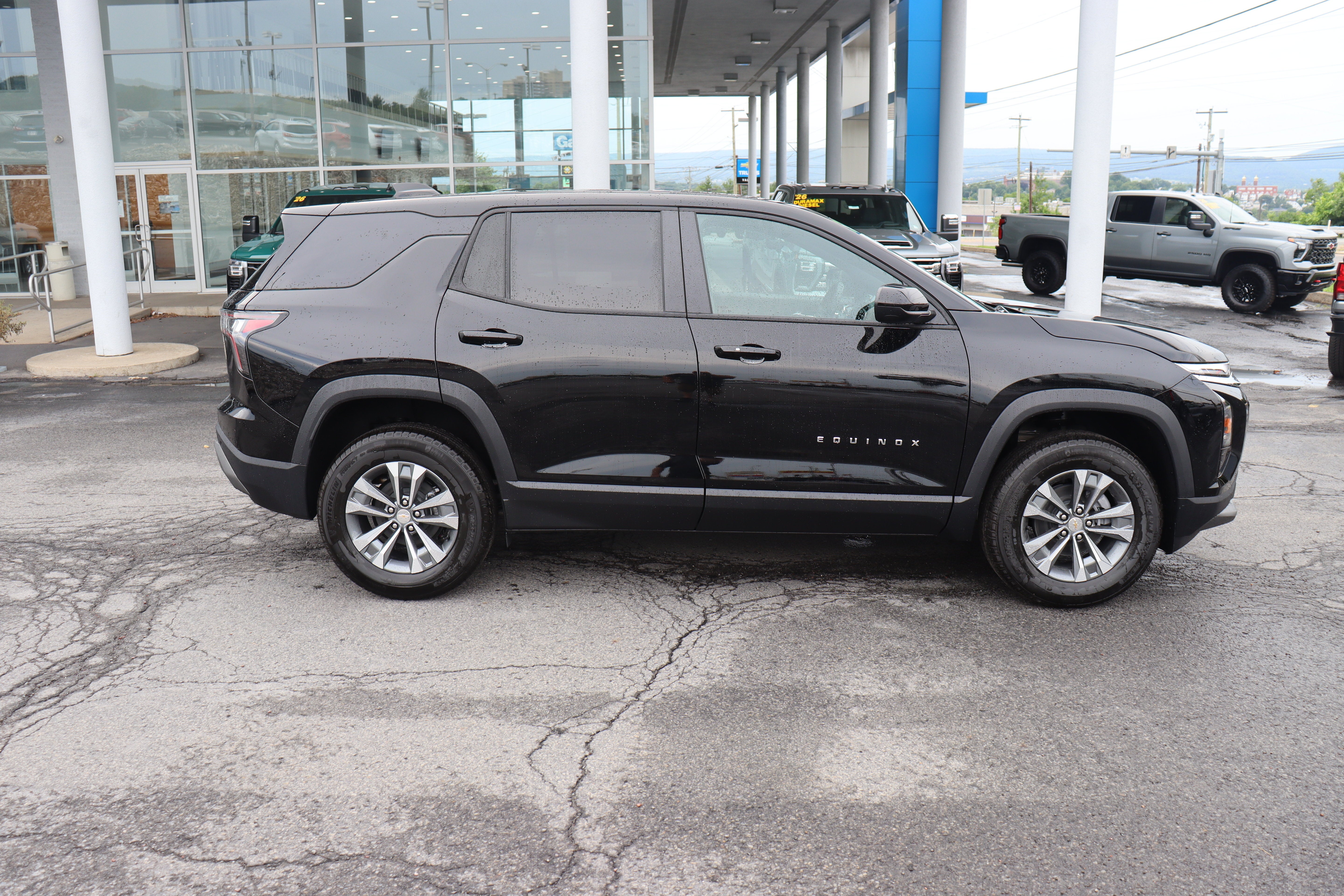 2027 Chevrolet Equinox LT