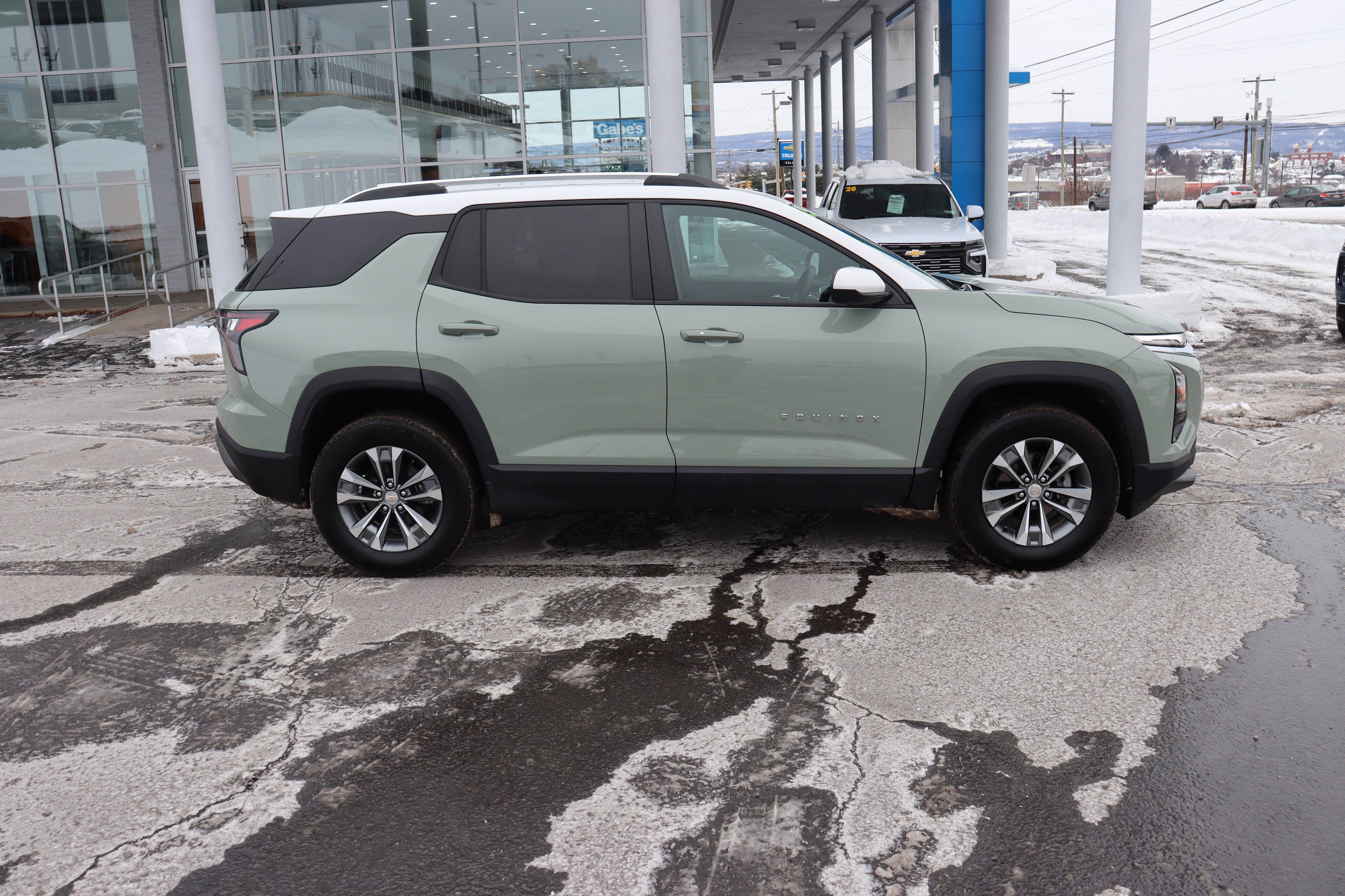 2025 Chevrolet Equinox LT