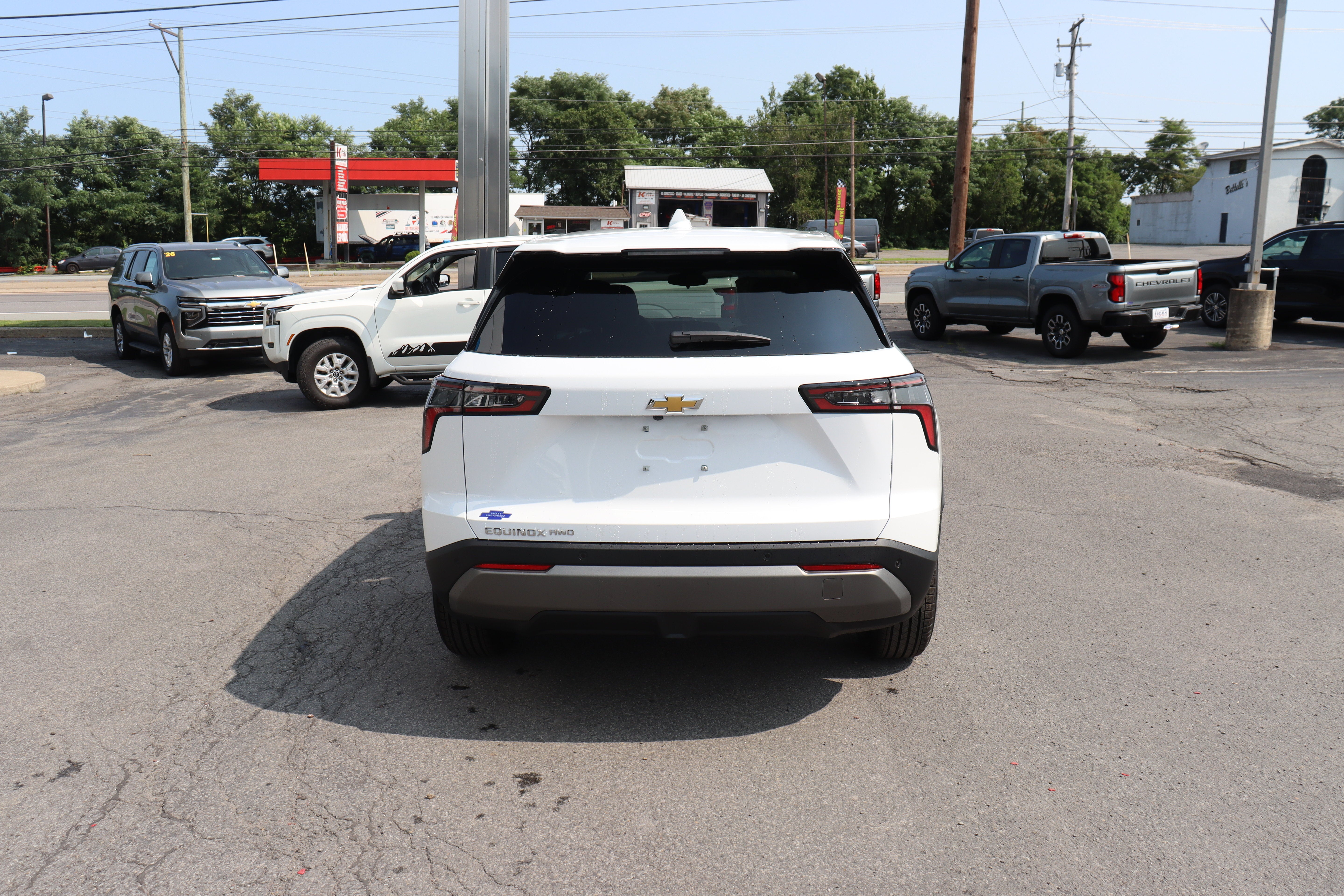 2027 Chevrolet Equinox LT