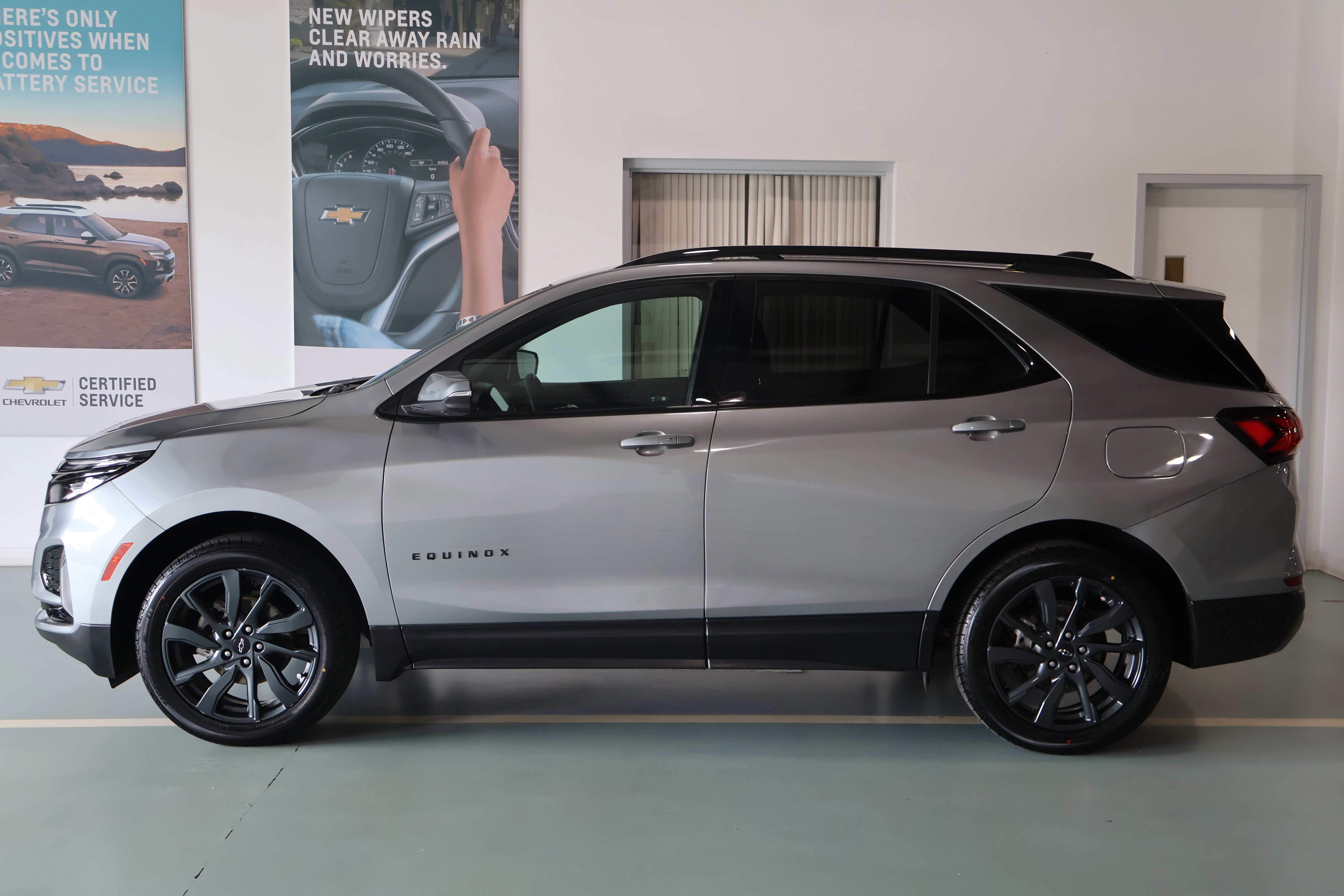2023 Chevrolet Equinox RS