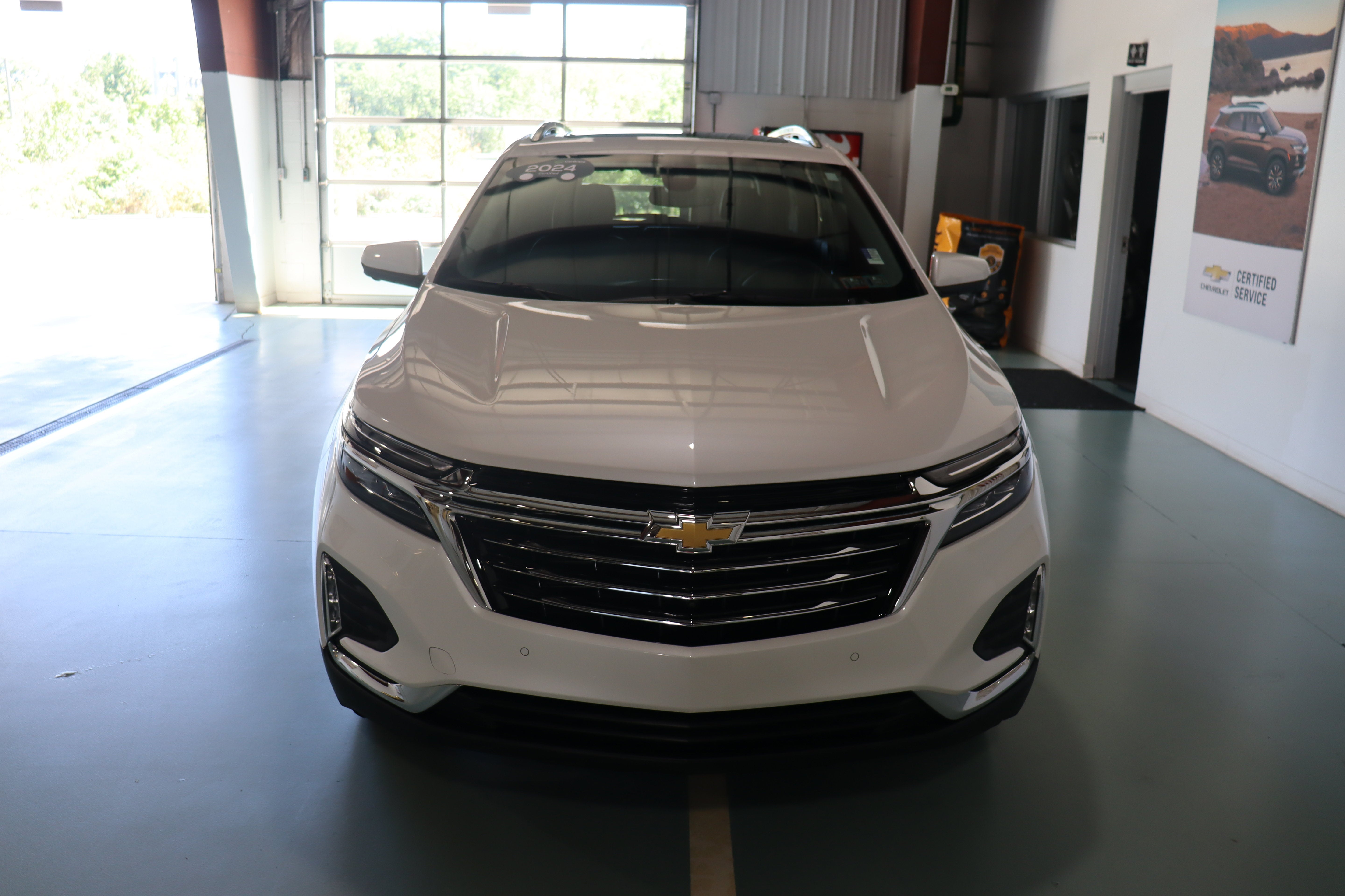 2024 Chevrolet Equinox Premier
