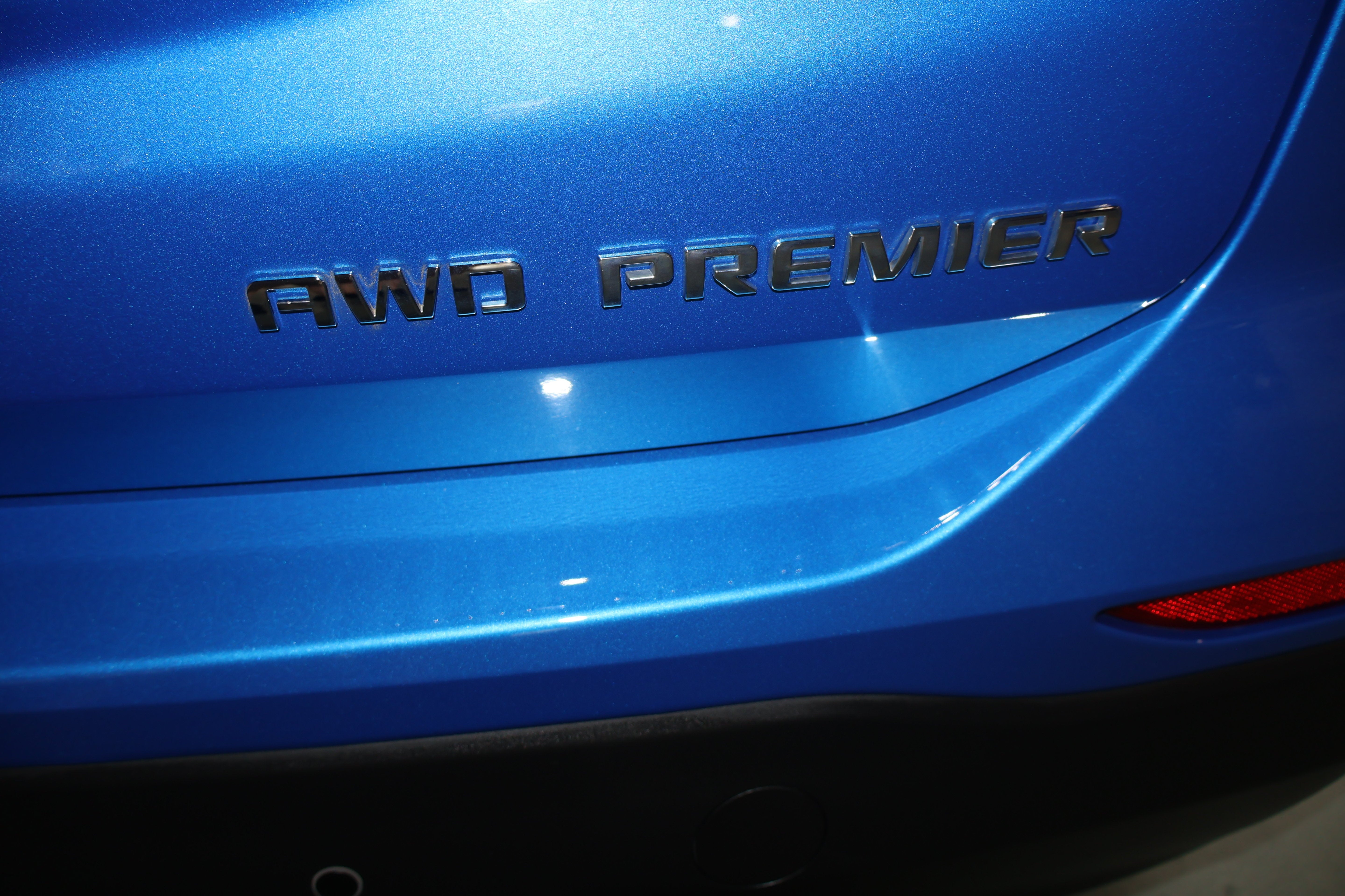 2024 Chevrolet Equinox Premier - Photo 11