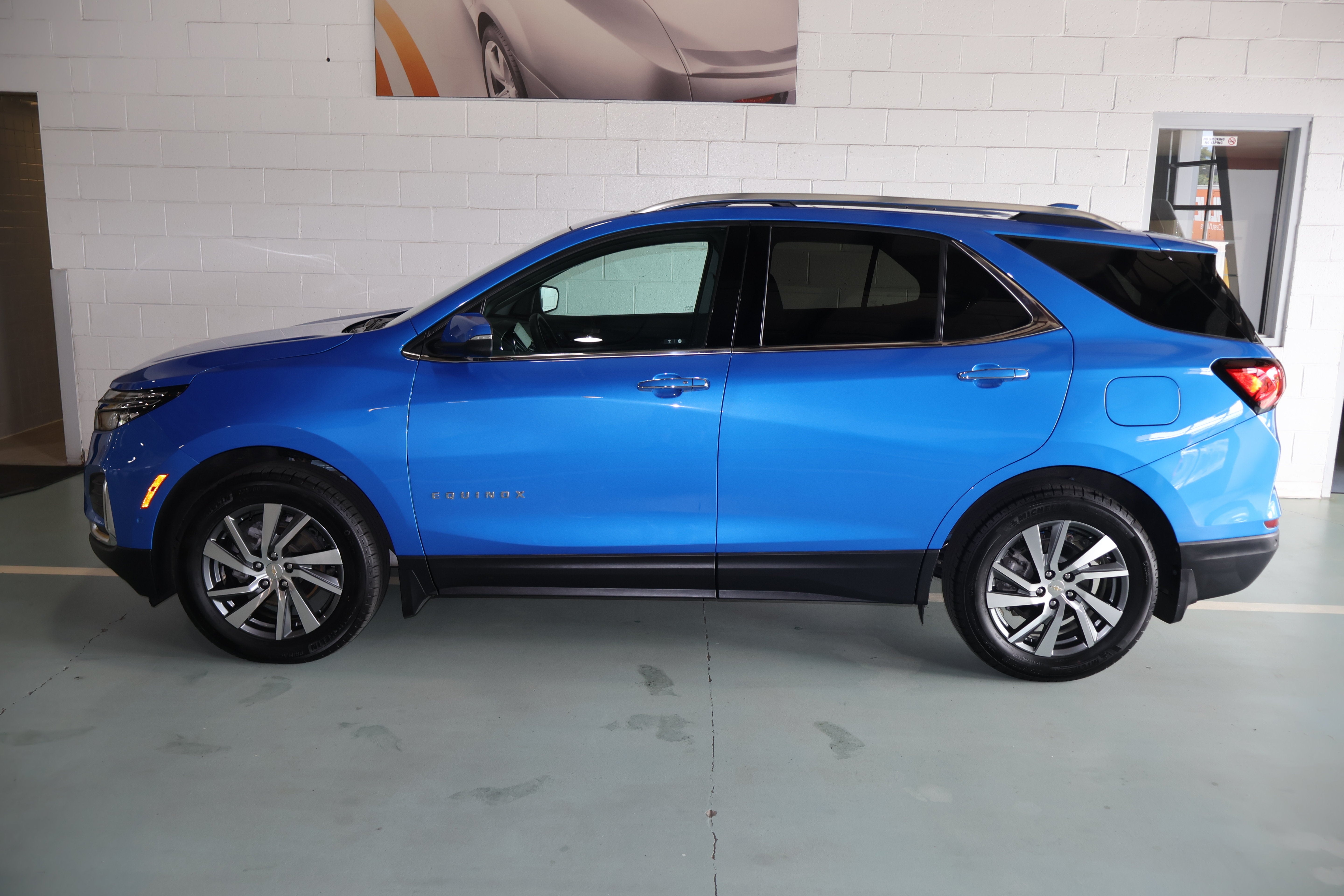 2024 Chevrolet Equinox Premier - Photo 2