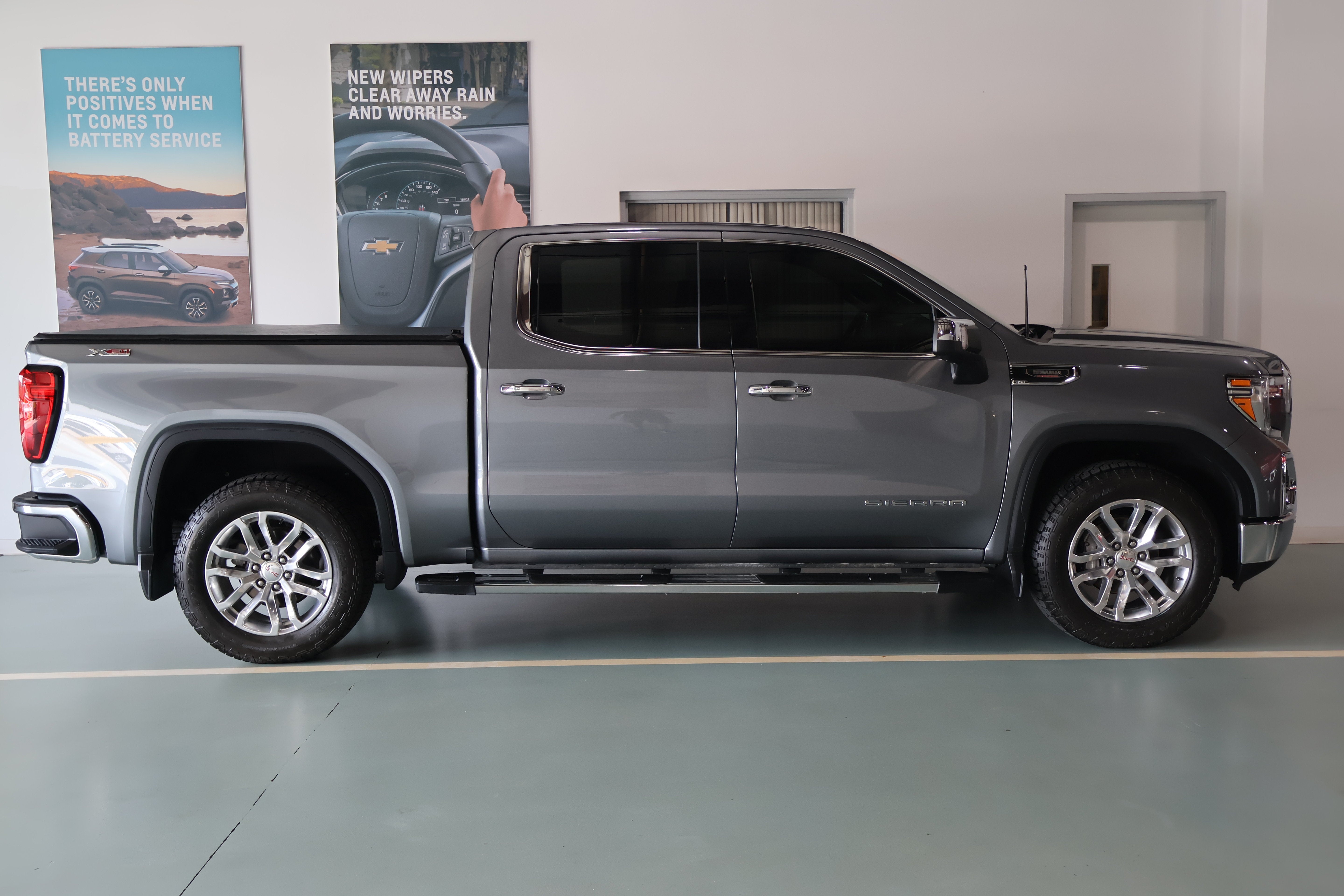 2020 GMC Sierra 1500 SLT