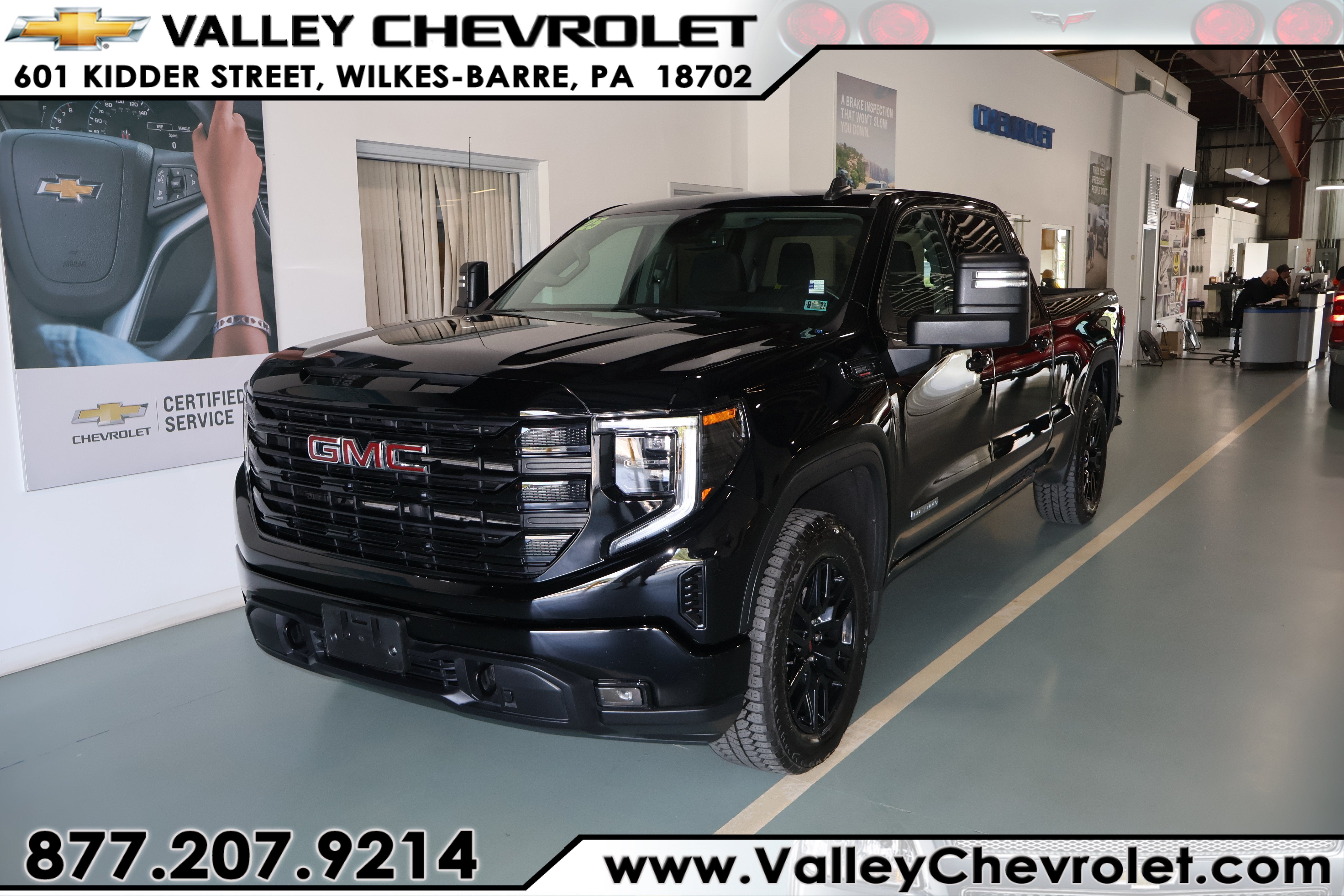 2025 GMC Sierra 1500 Elevation
