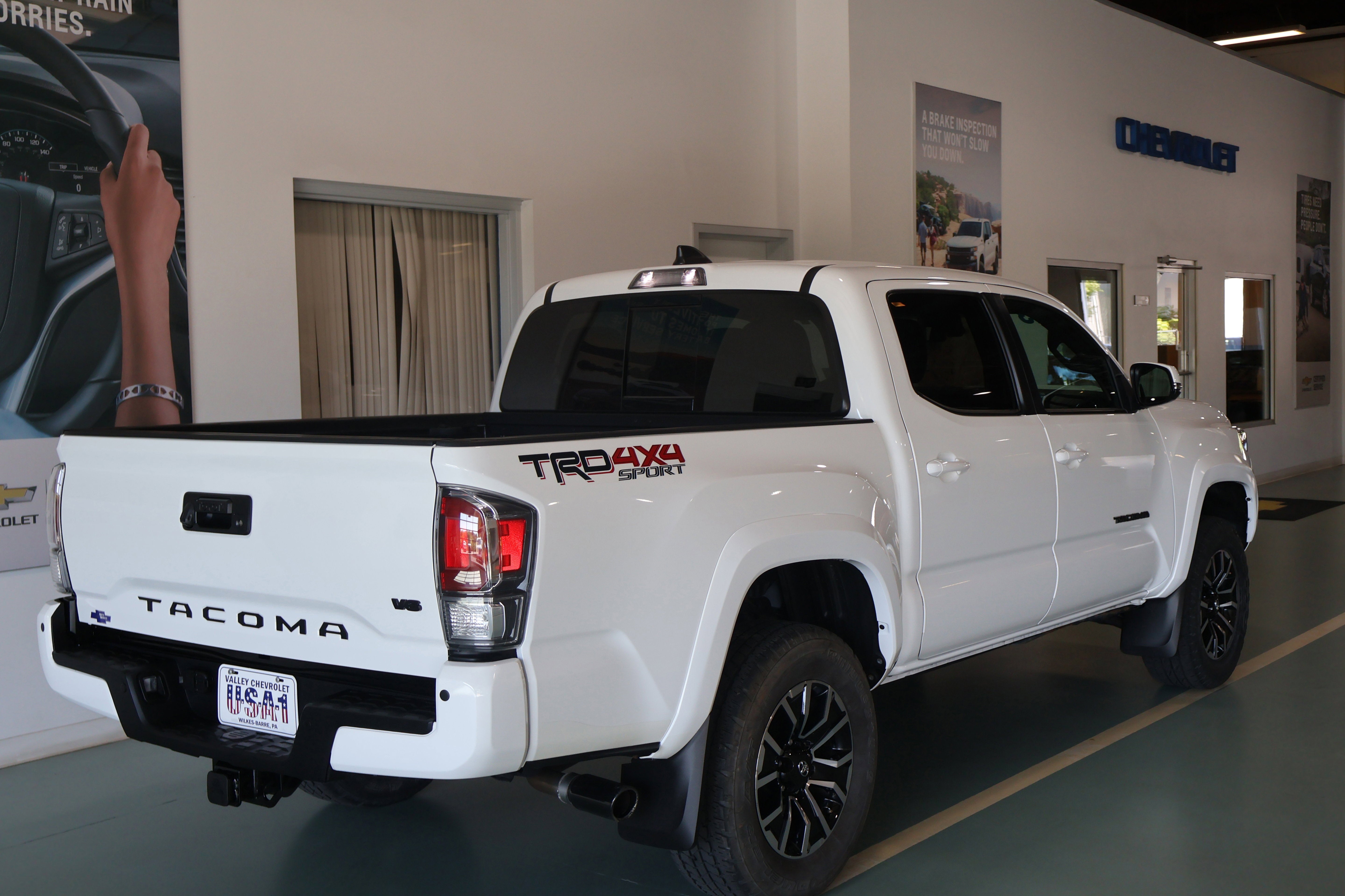 2023 Toyota Tacoma 4WD SR