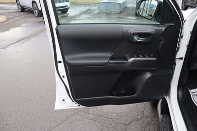 2023 Toyota Tacoma 4WD SR5