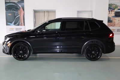 2022 Volkswagen Tiguan SE R-Line Black