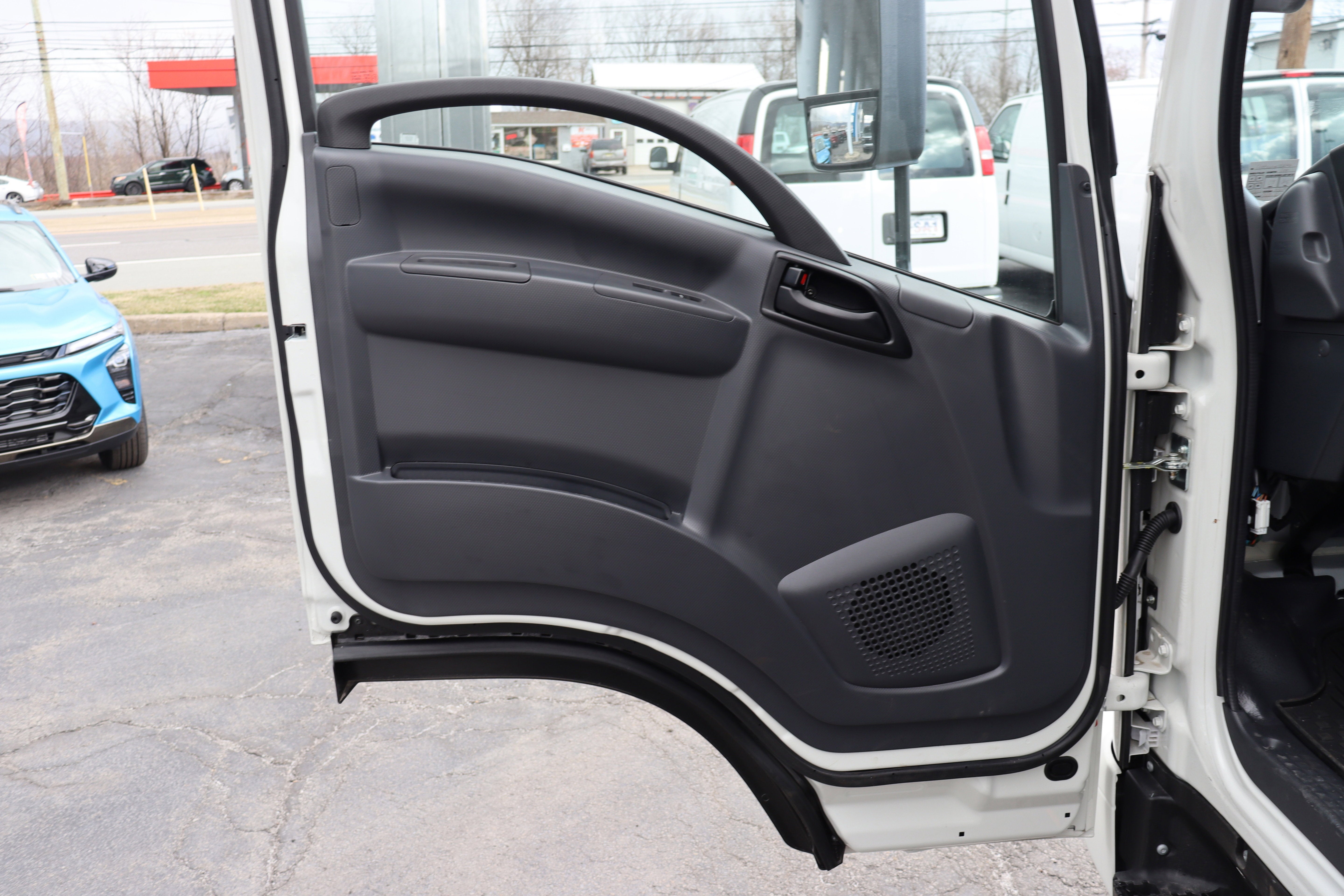 2025 Chevrolet Low Cab Forward 4500 NA