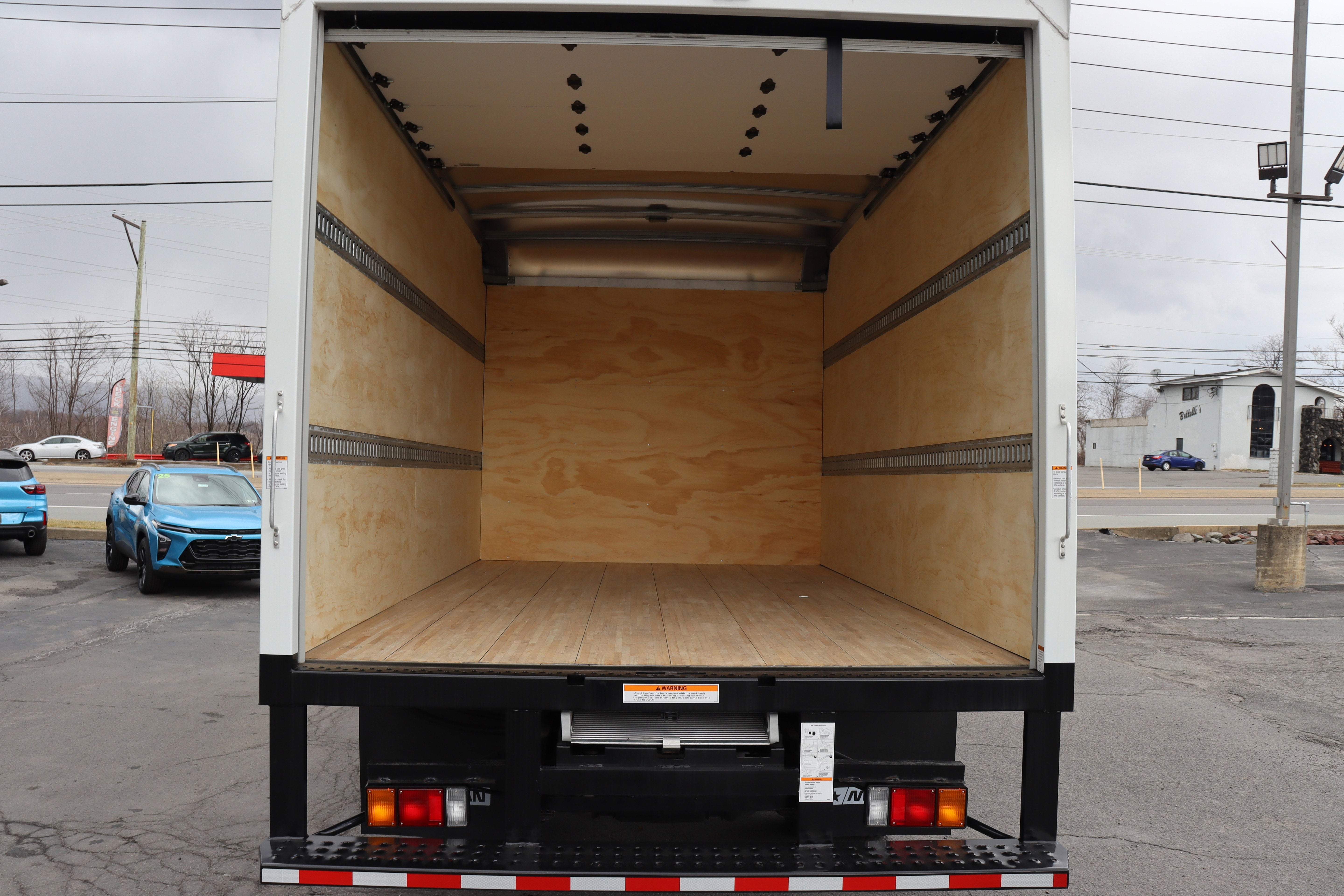 2025 Chevrolet Low Cab Forward 4500 NA