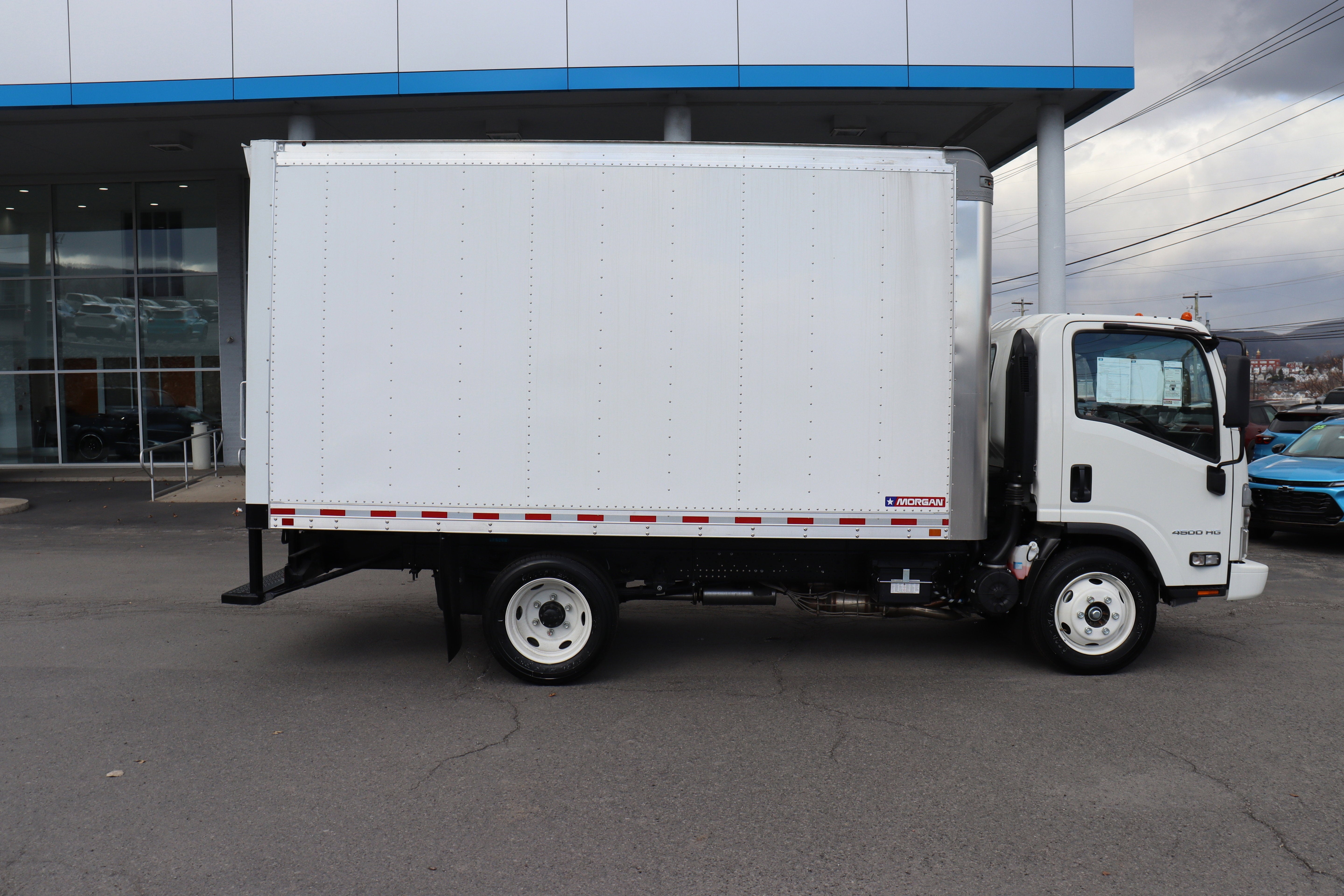 2025 Chevrolet Low Cab Forward 4500 NA