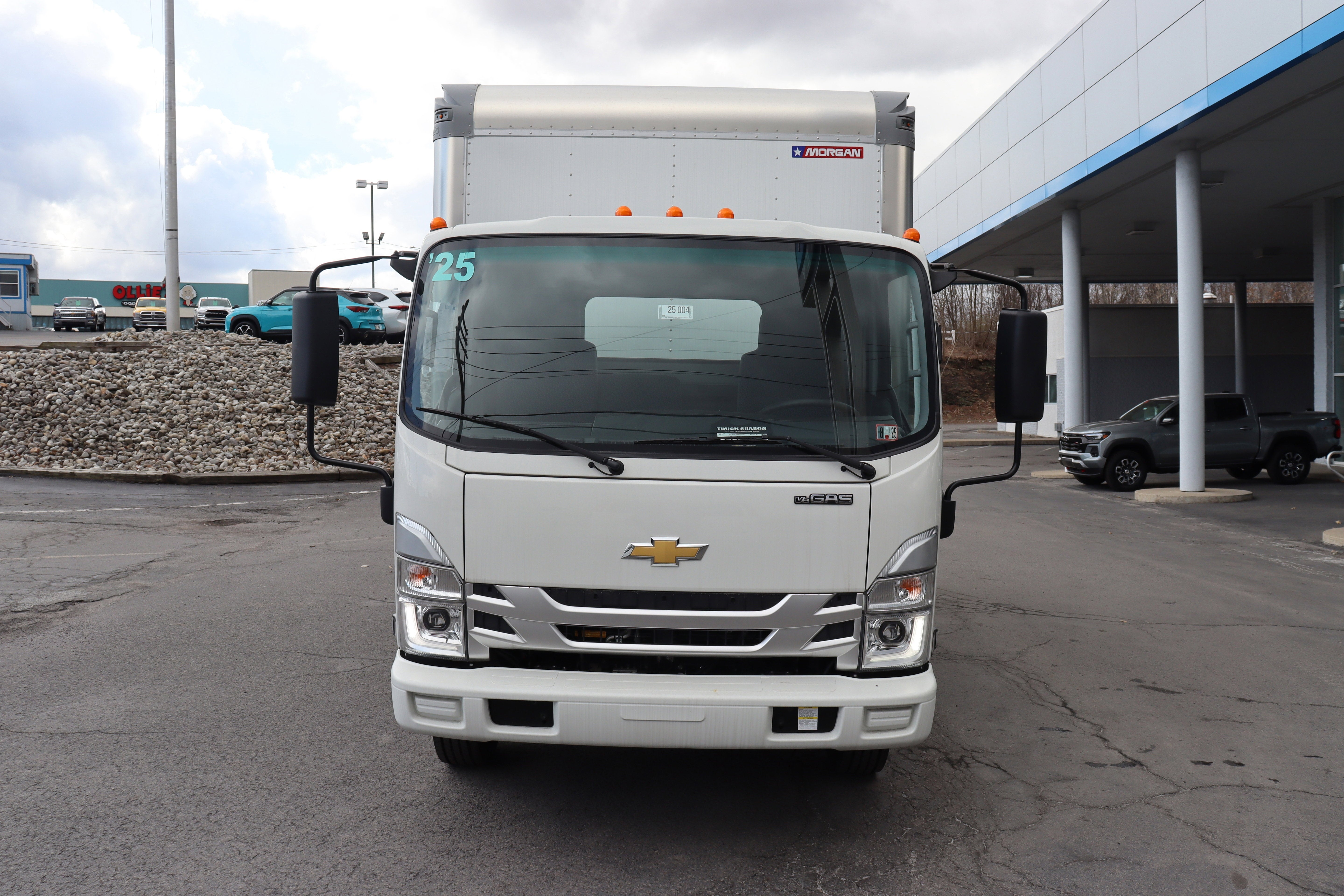 2025 Chevrolet Low Cab Forward 4500 NA