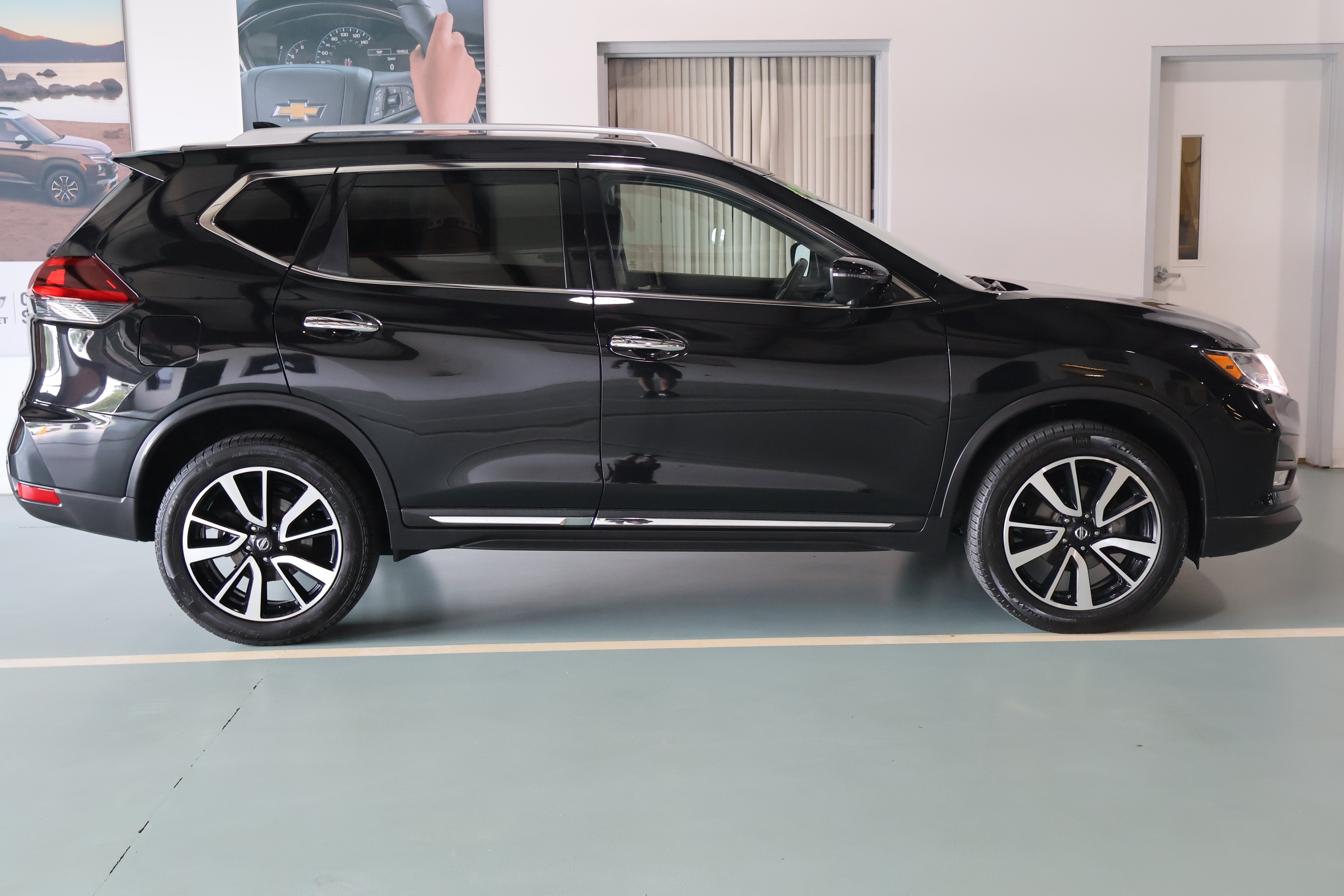 2019 Nissan Rogue SL - Photo 4