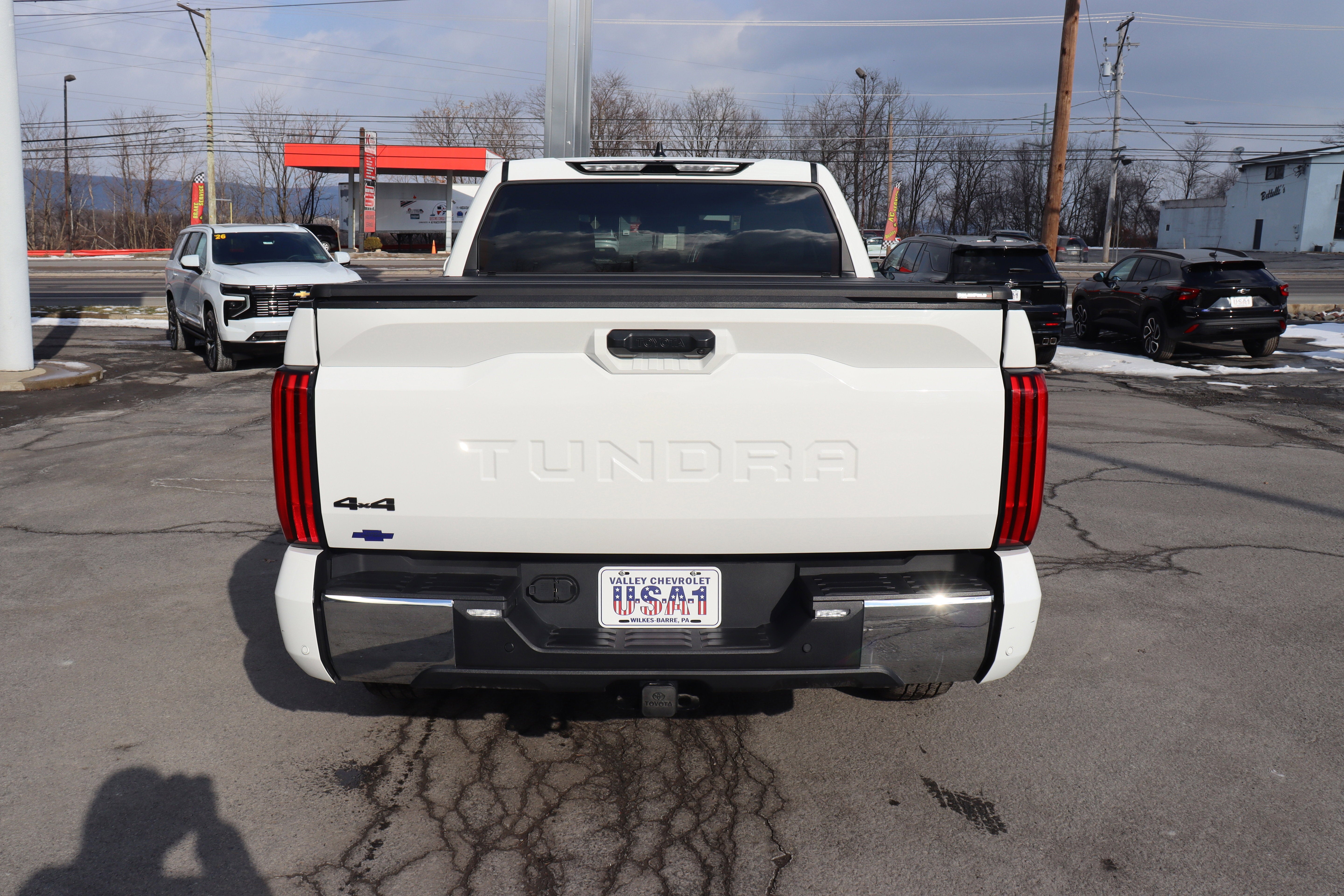 2024 Toyota Tundra 4WD SR5