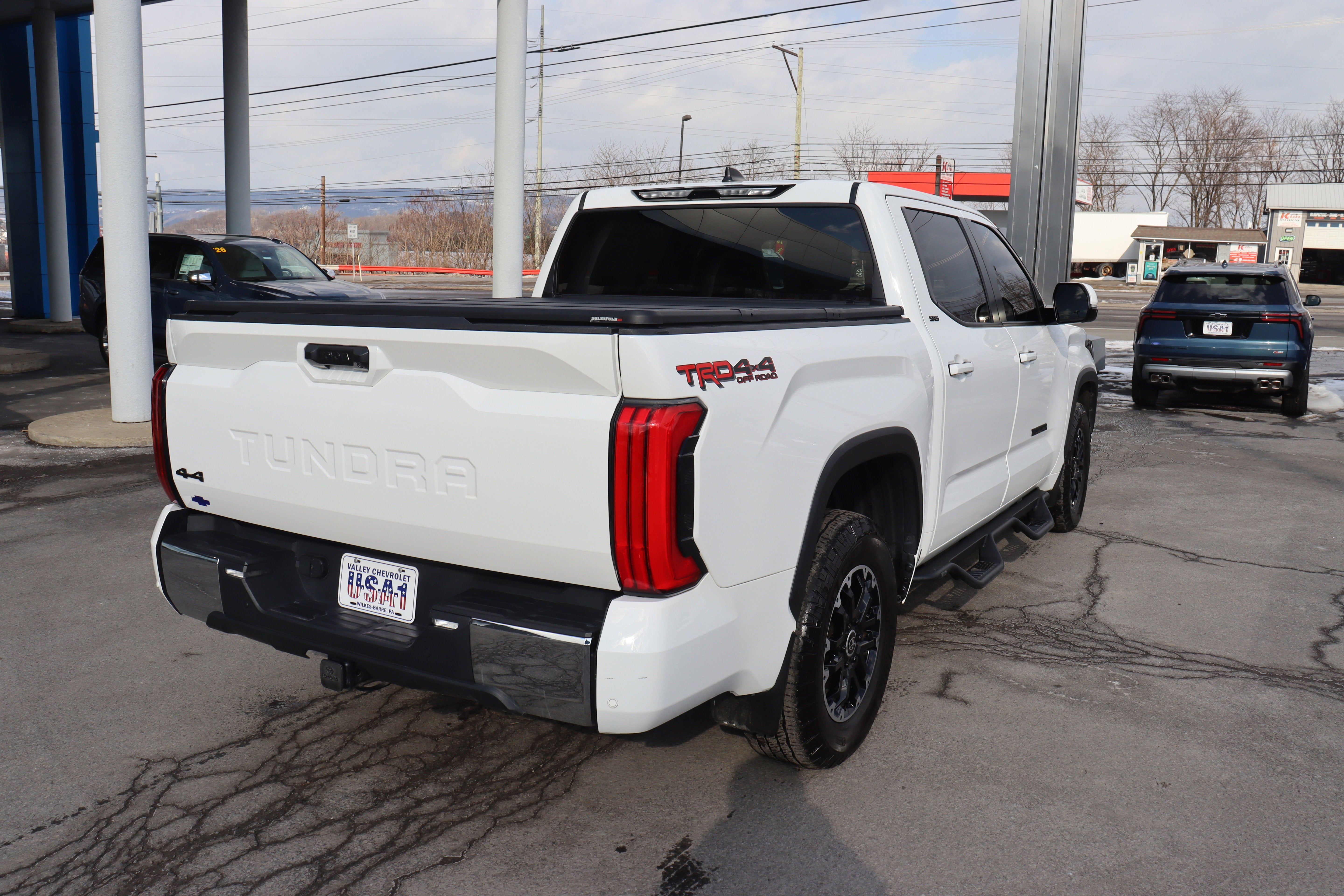 2024 Toyota Tundra 4WD SR5