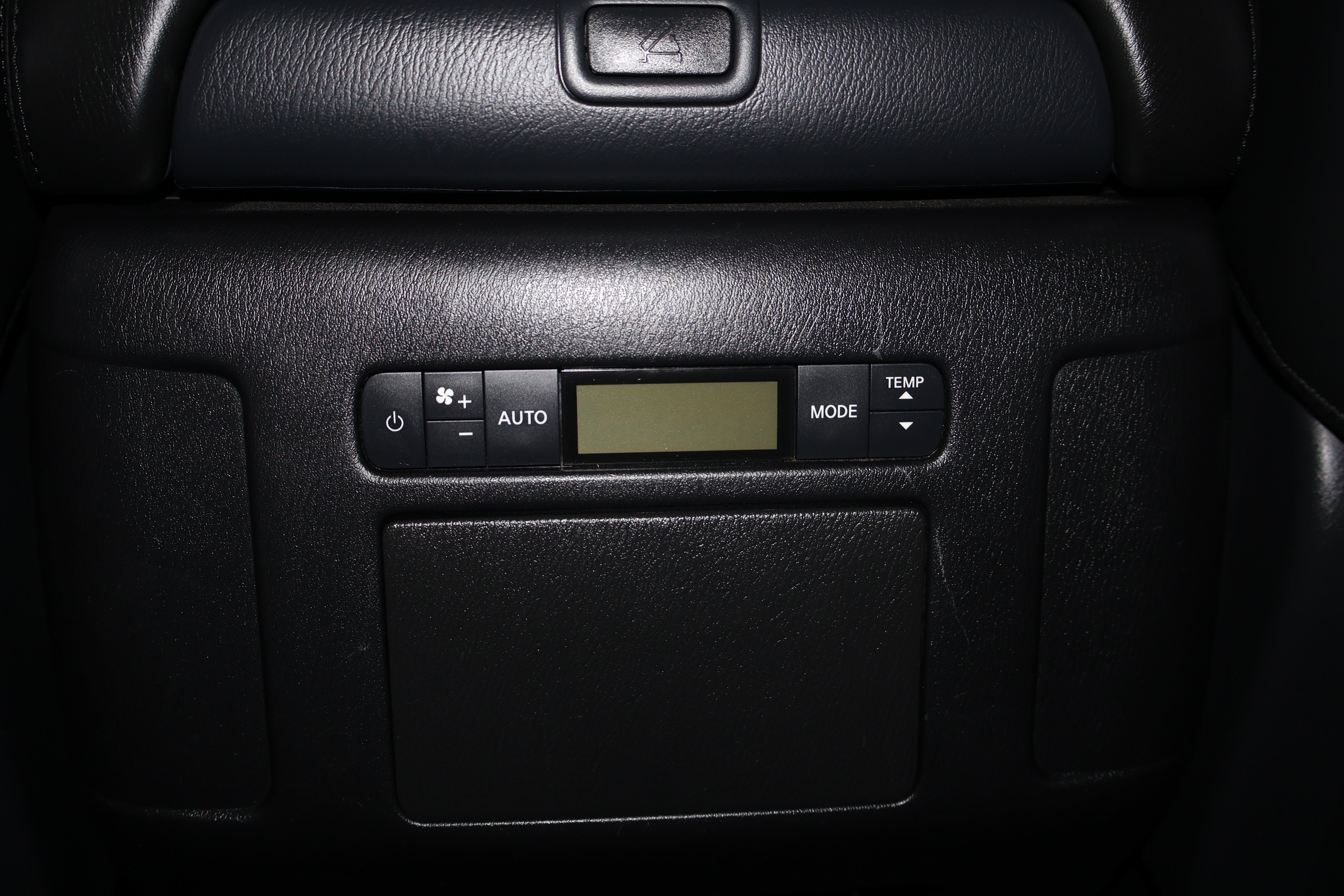 2024 Nissan Armada SV 4WD