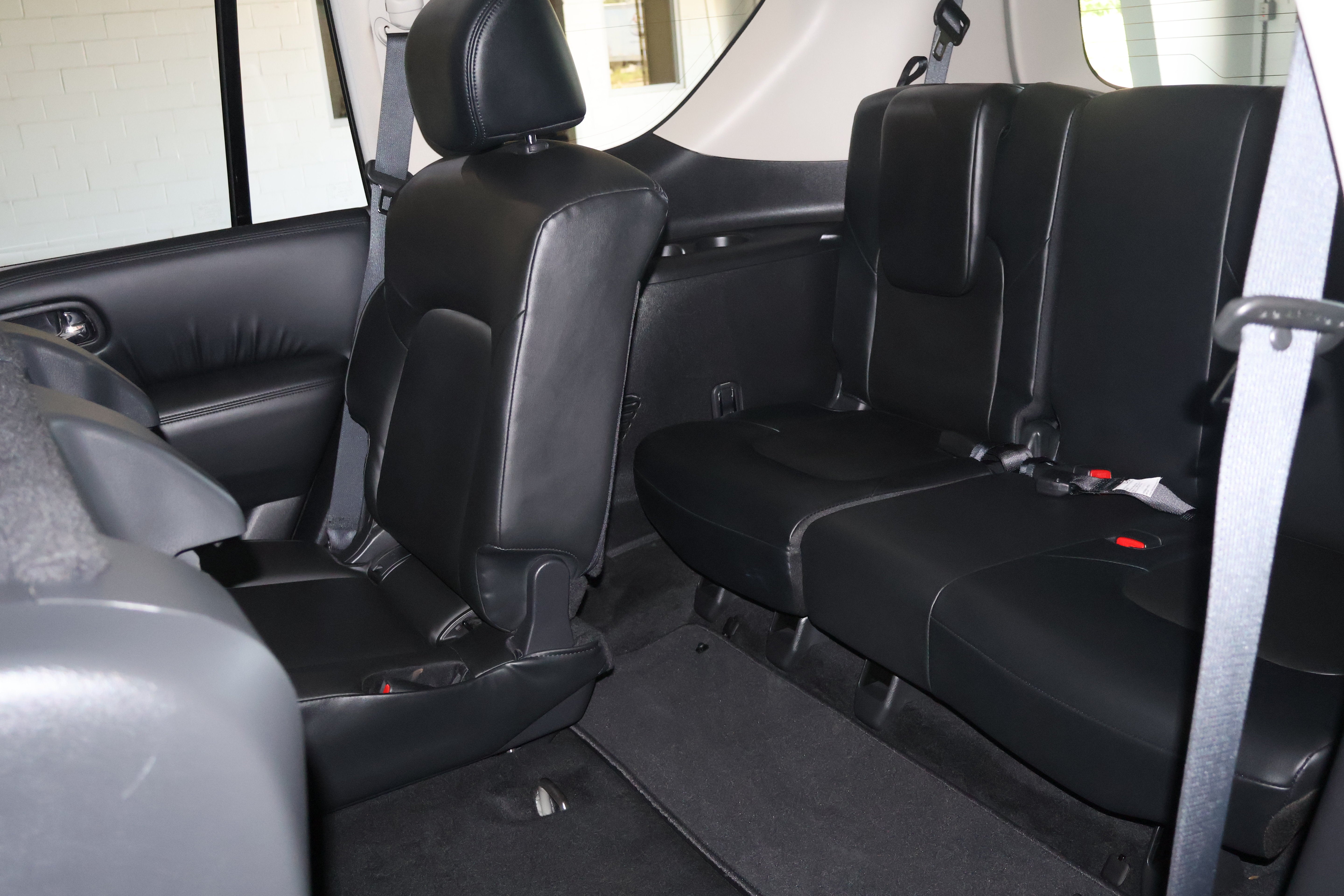 2024 Nissan Armada SV 4WD