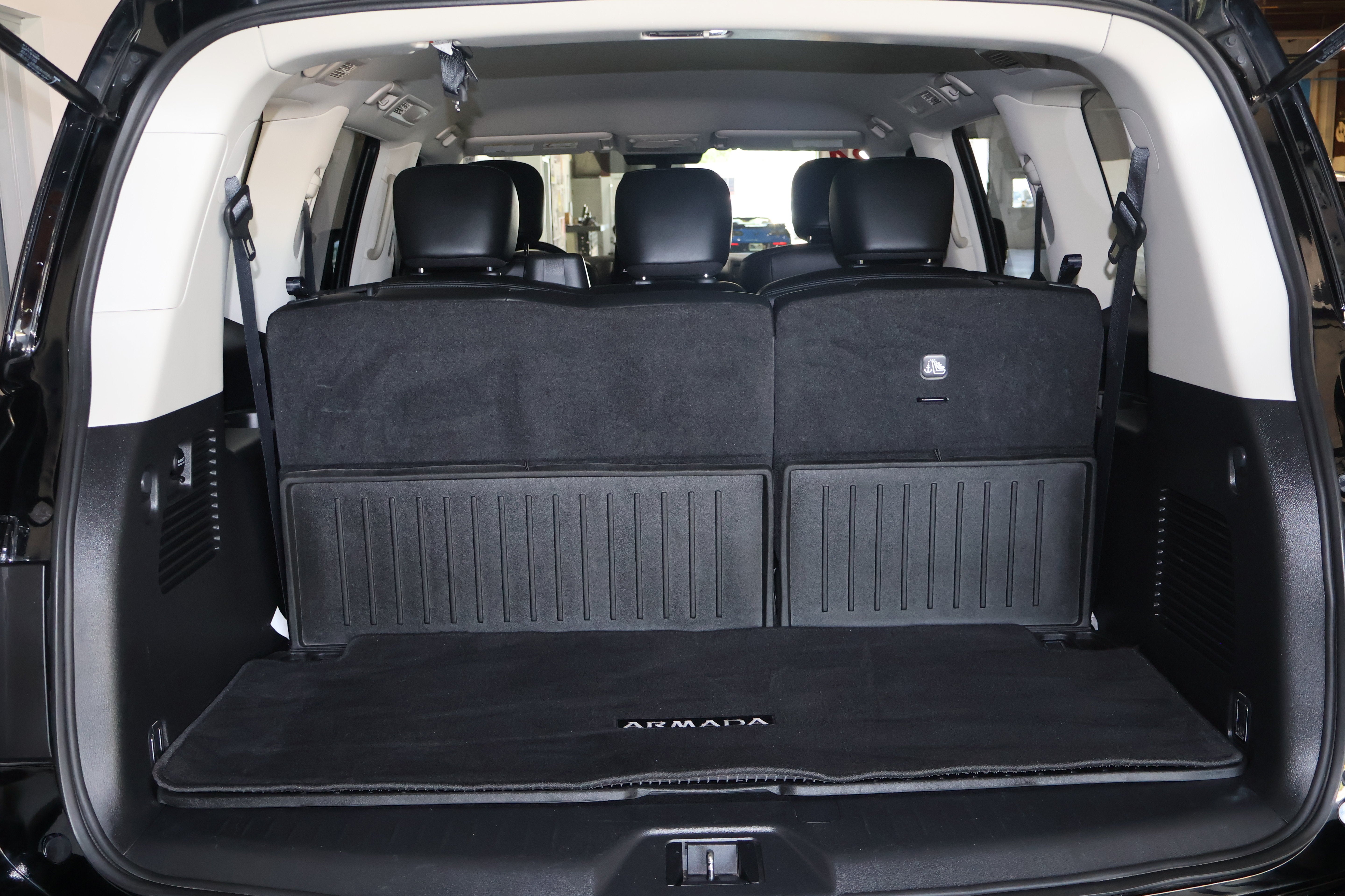 2024 Nissan Armada SV 4WD