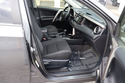 2018 Toyota RAV4 Hybrid LE Plus