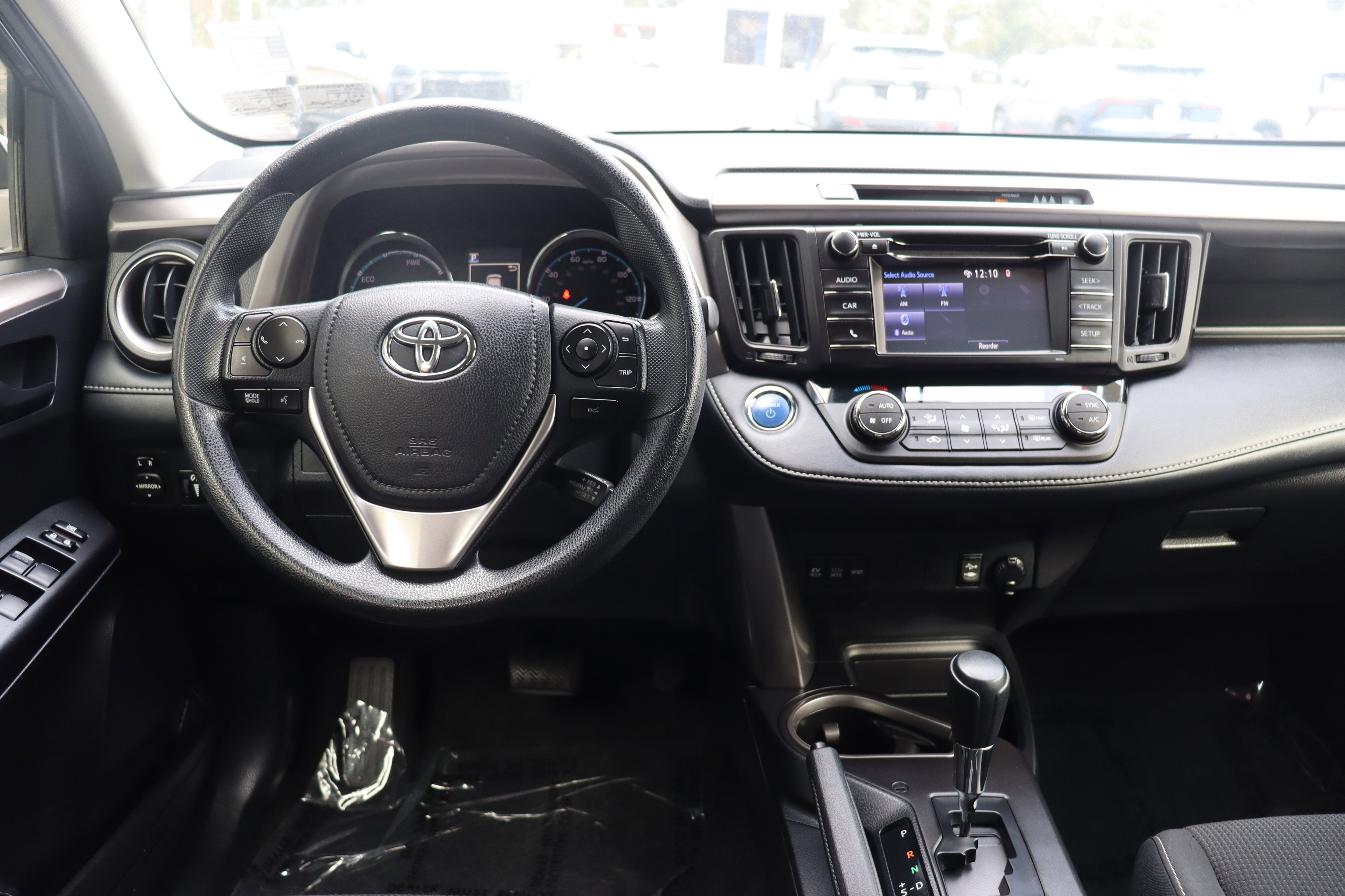 2018 Toyota RAV4 Hybrid LE Plus