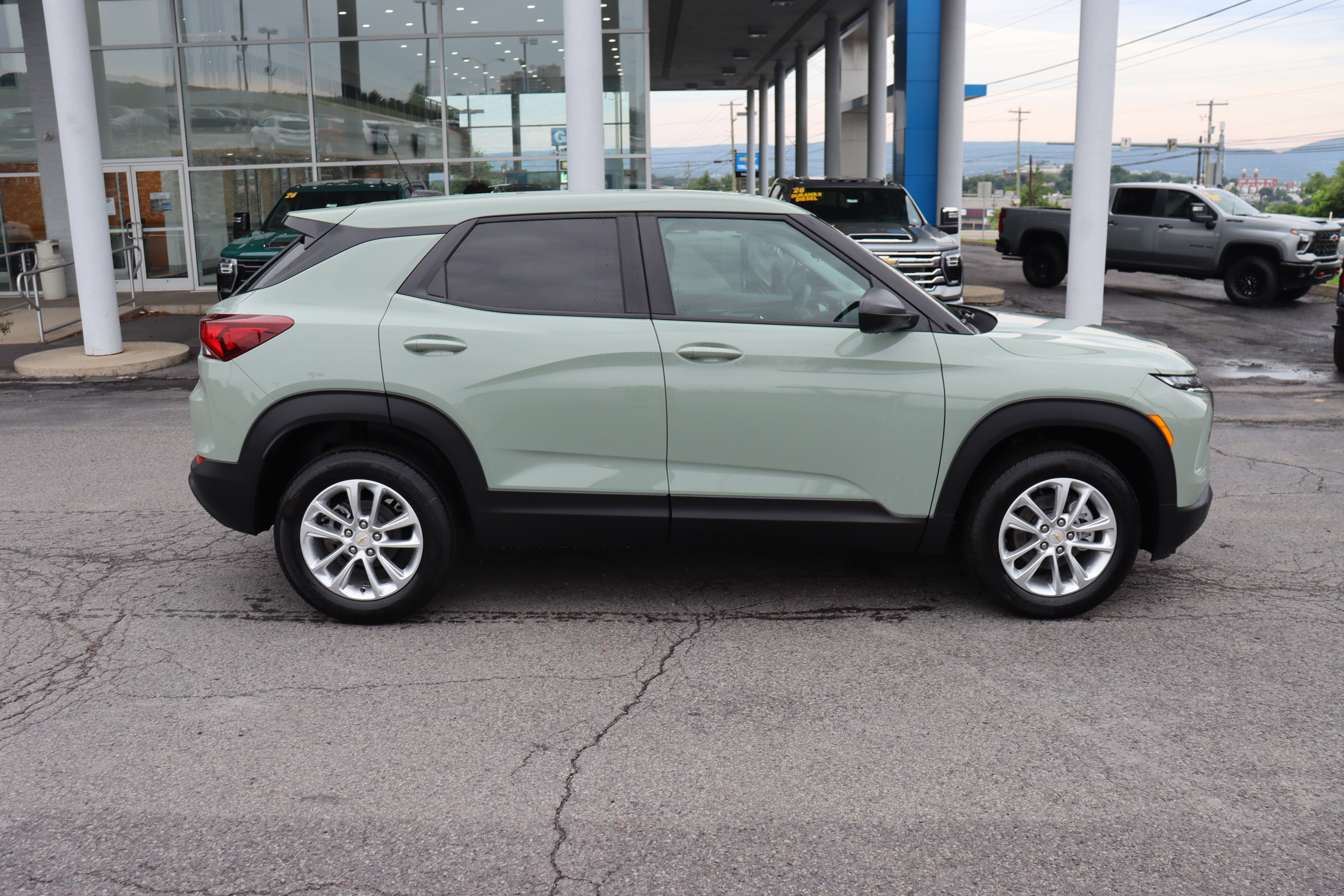 2026 Chevrolet Trailblazer LS