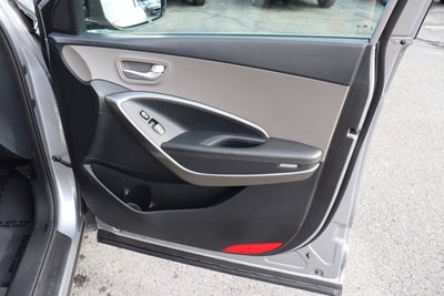 2018 Hyundai Santa Fe SE