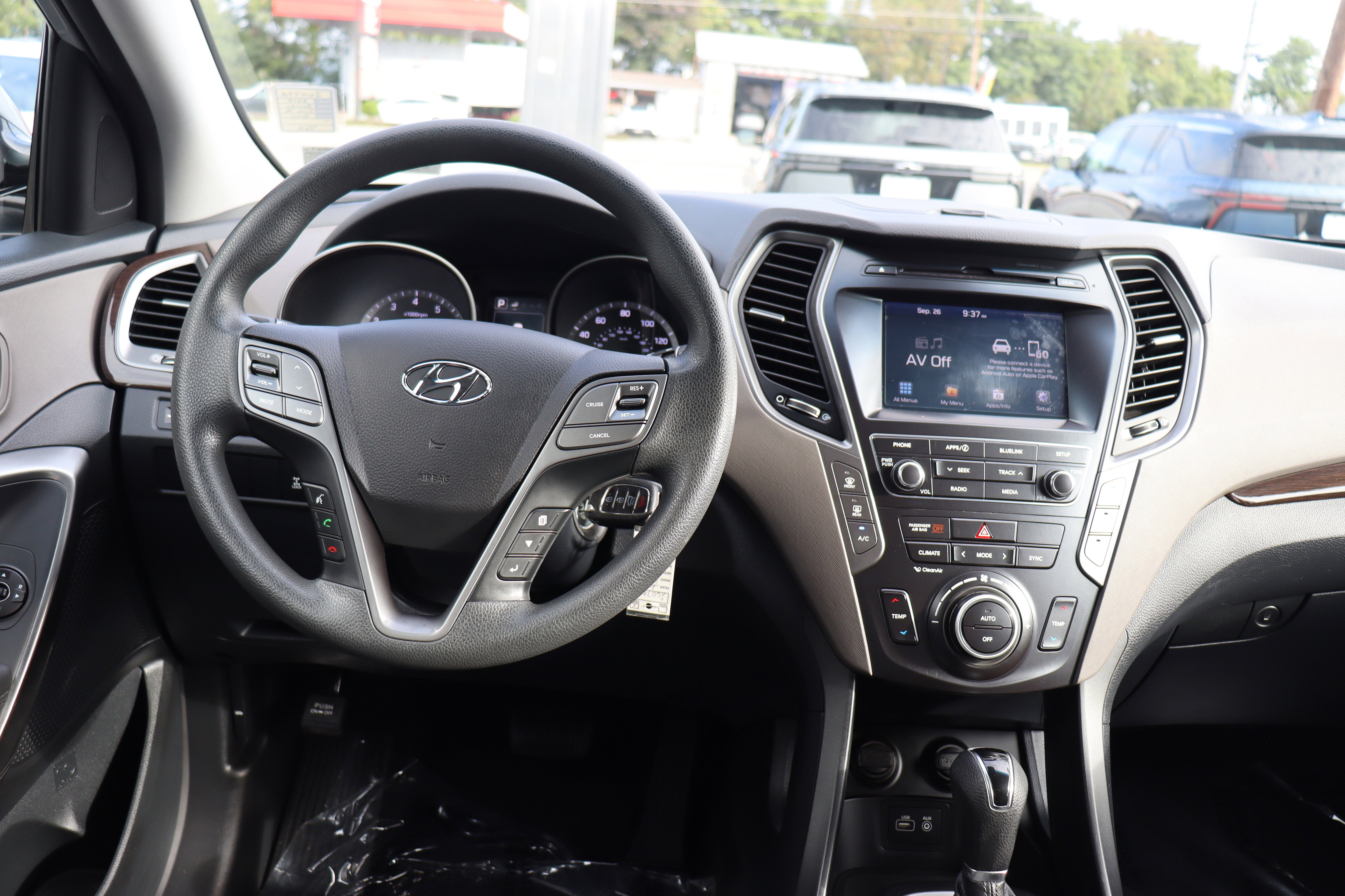 2018 Hyundai Santa Fe SE