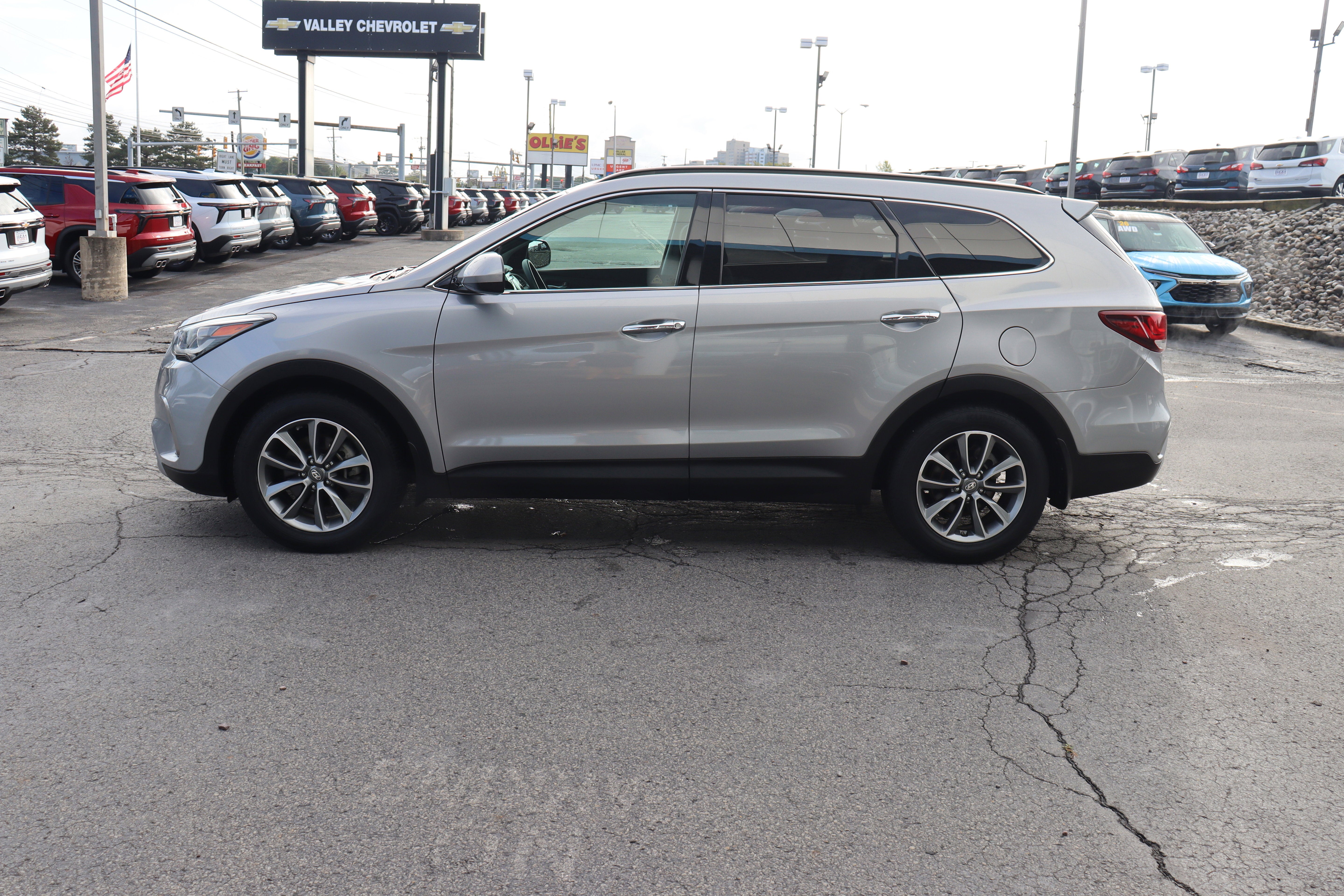 2018 Hyundai Santa Fe SE