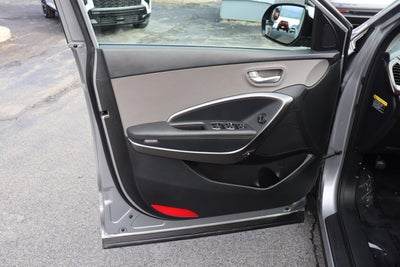 2018 Hyundai Santa Fe SE