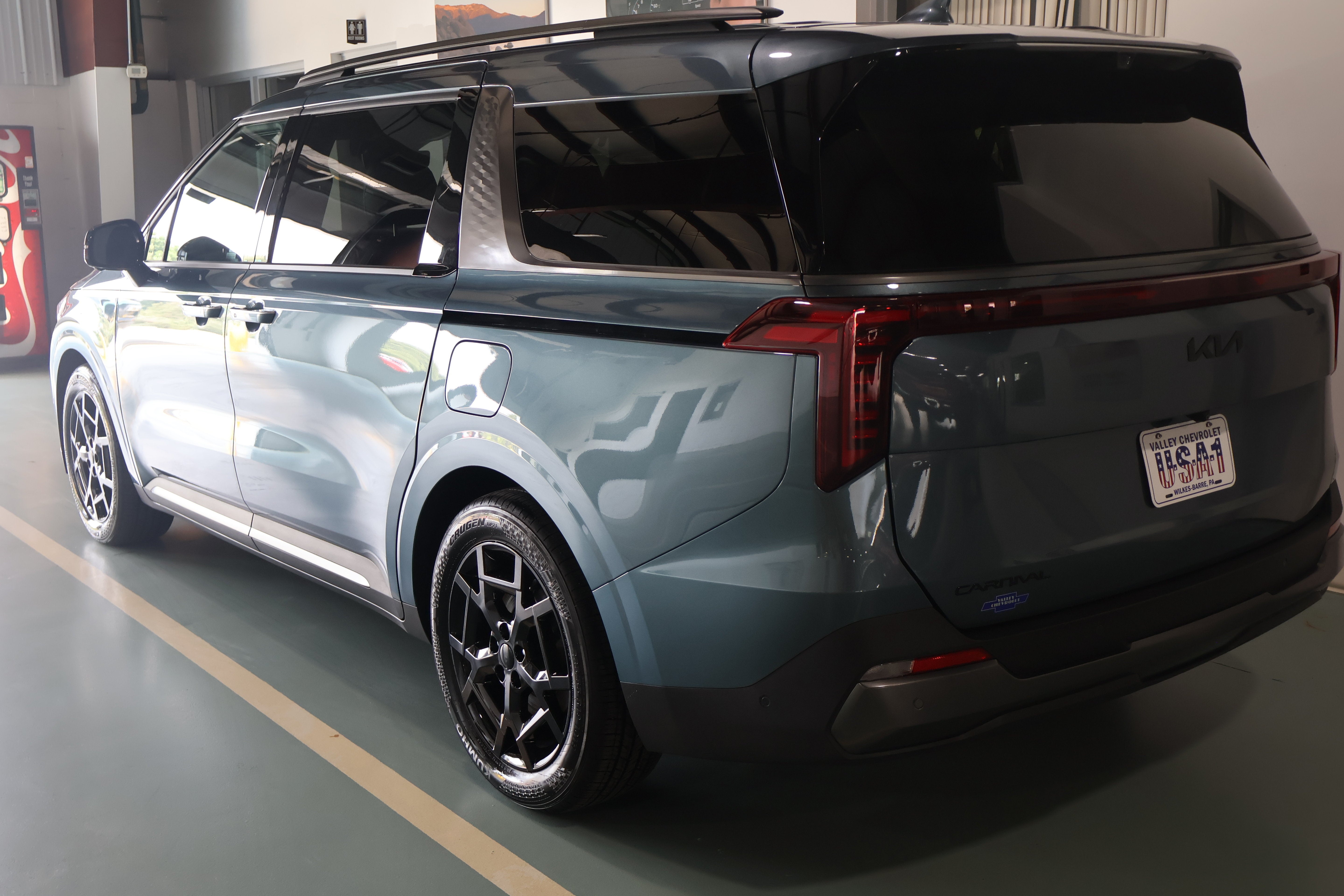2025 Kia Carnival MPV SX Prestige