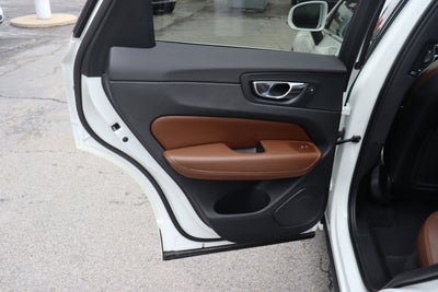 2021 Volvo XC60 Inscription Expression