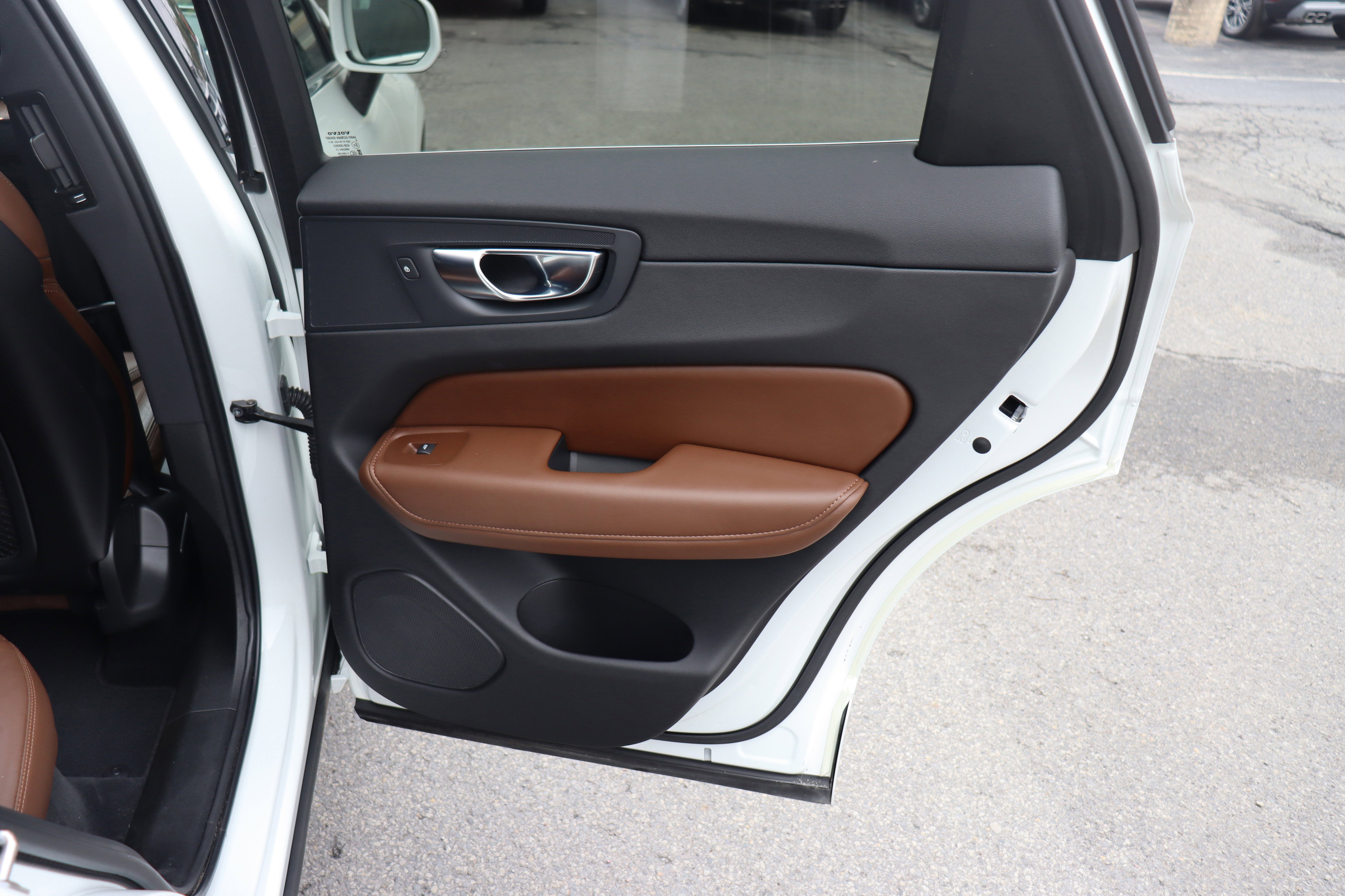 2021 Volvo XC60 Inscription Expression