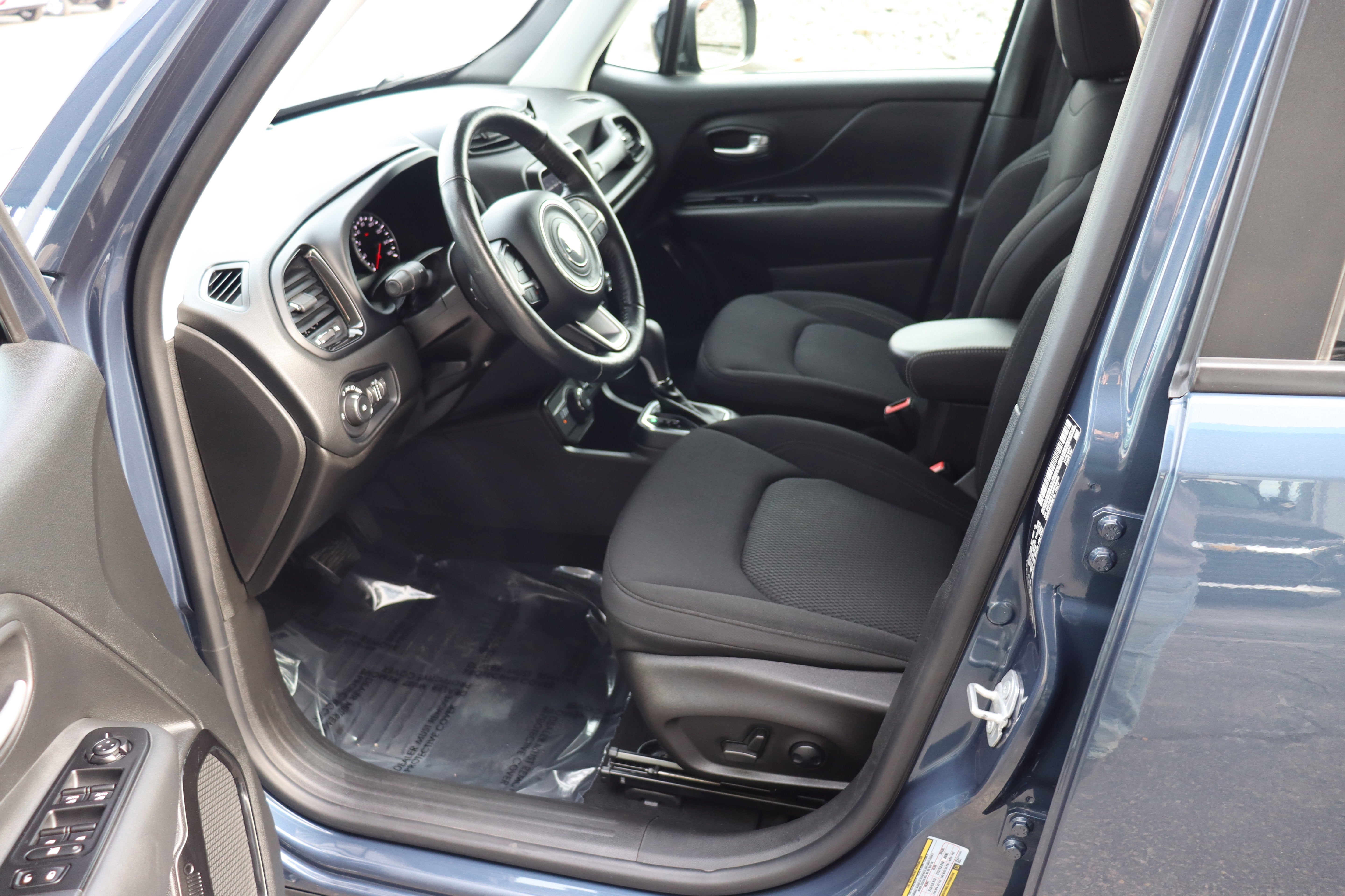 2023 Jeep Renegade Altitude