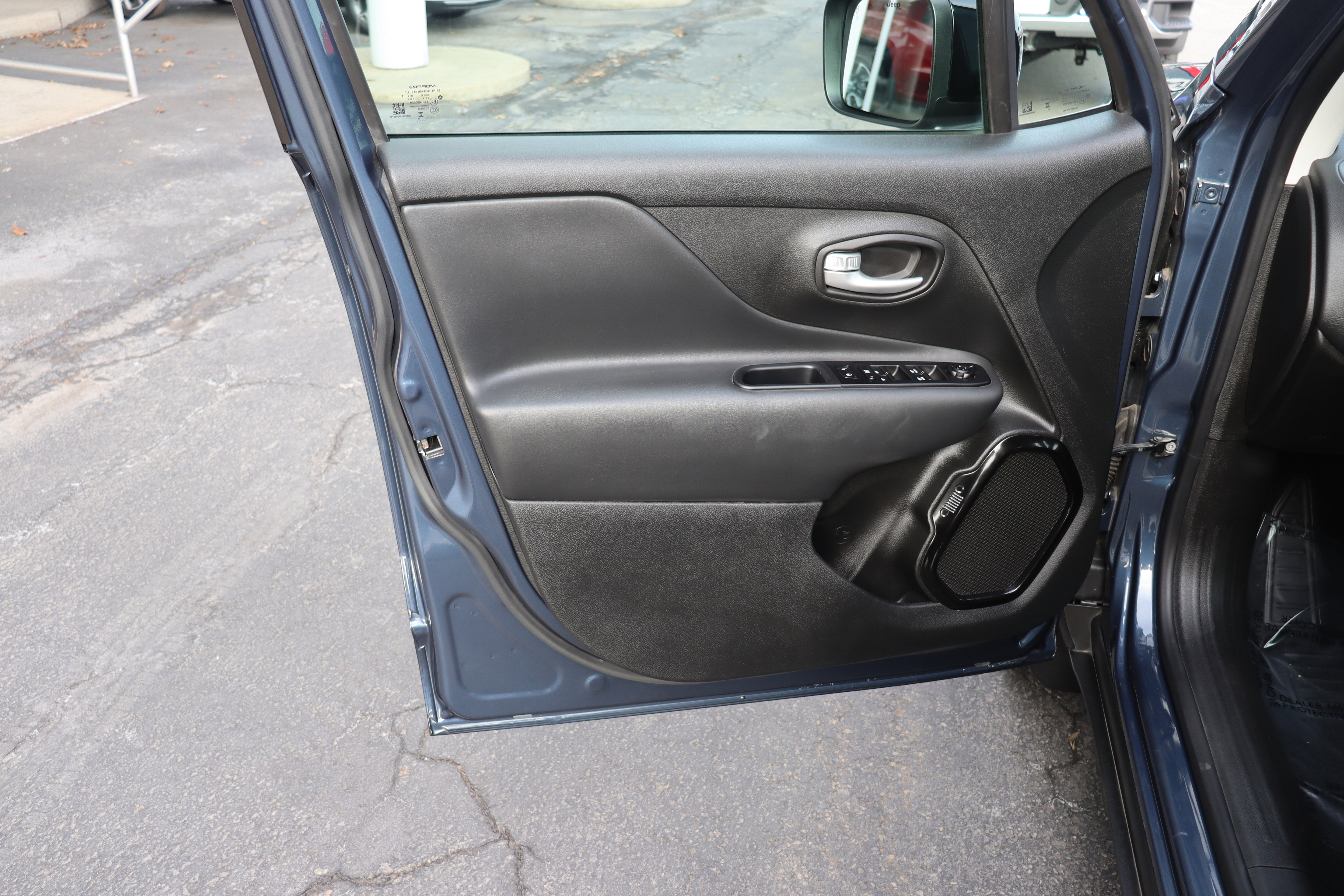 2023 Jeep Renegade Altitude